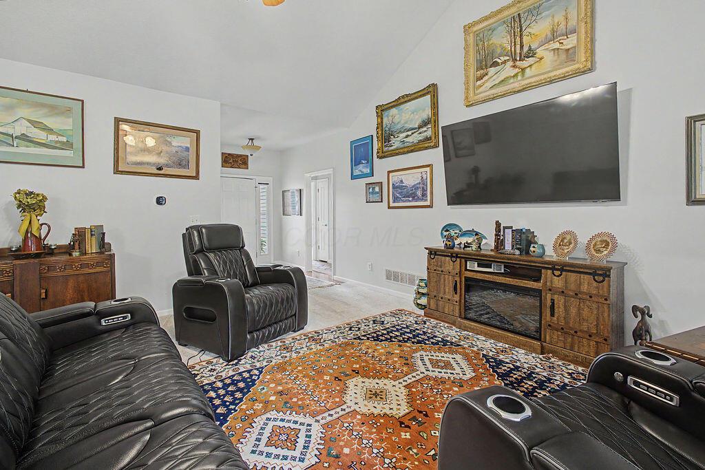 522 A Hickory Lane Property Photo 4
