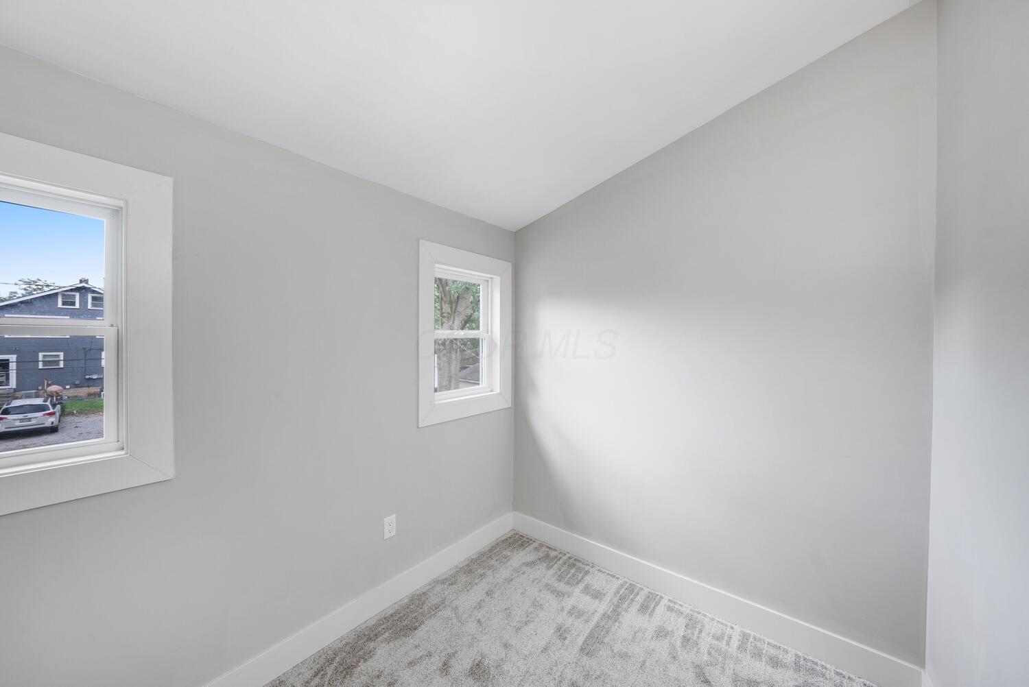 2652 Glenmawr Avenue Property Photo 39