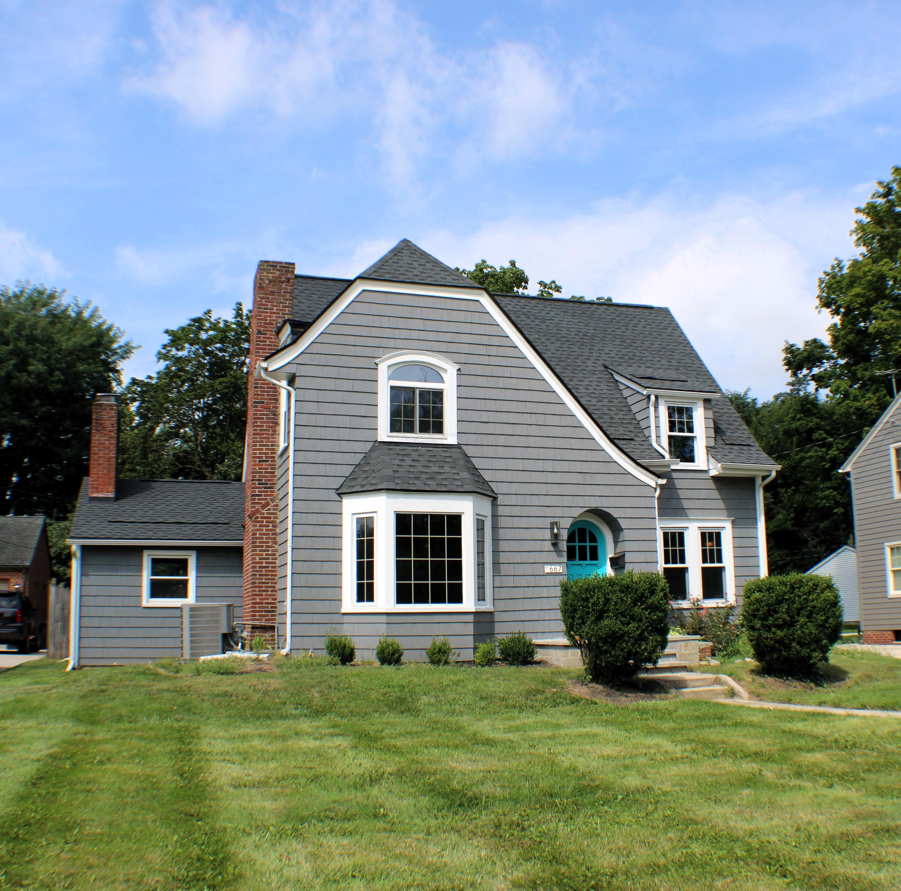 667 King Avenue Property Photo 1