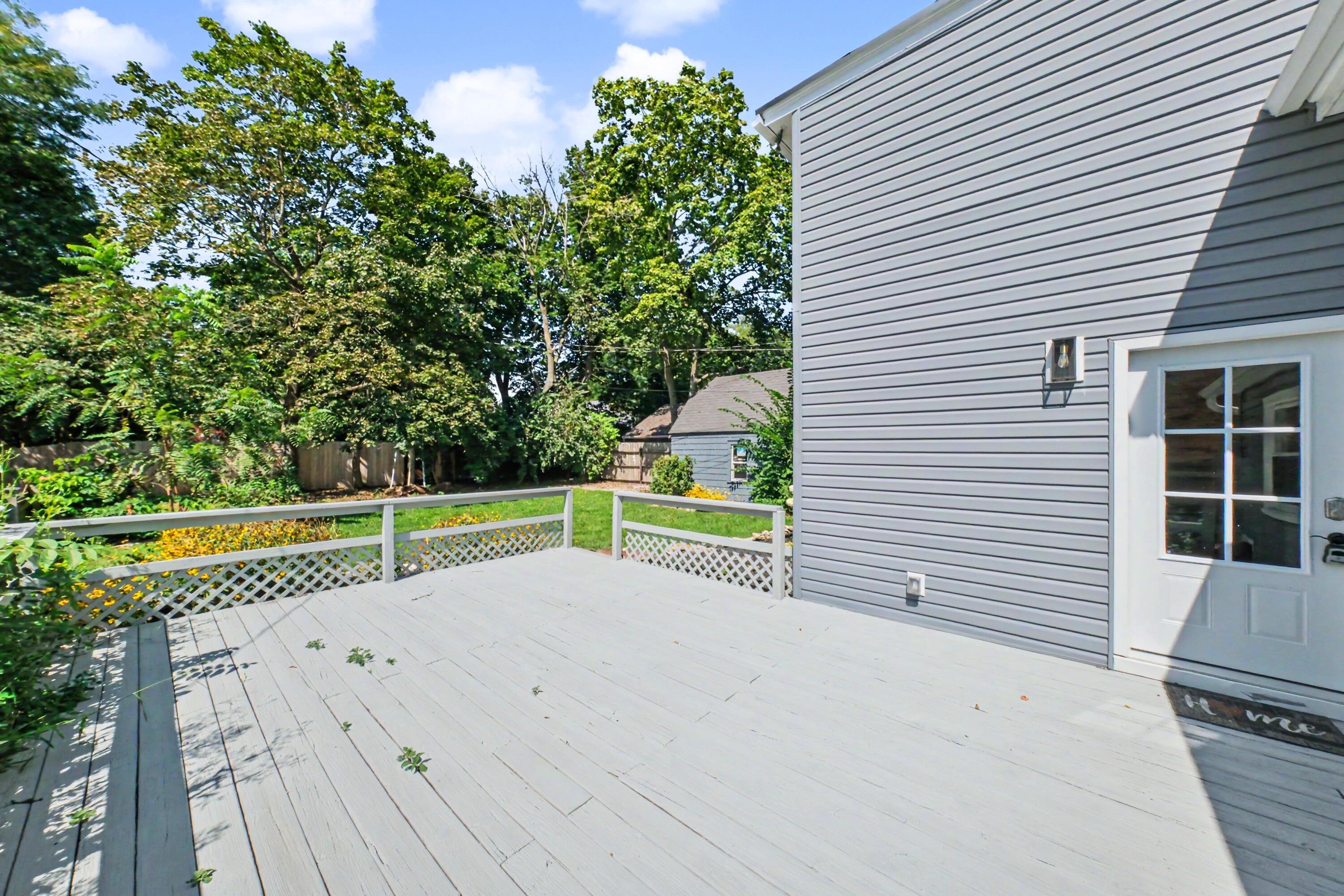 667 King Avenue Property Photo 15
