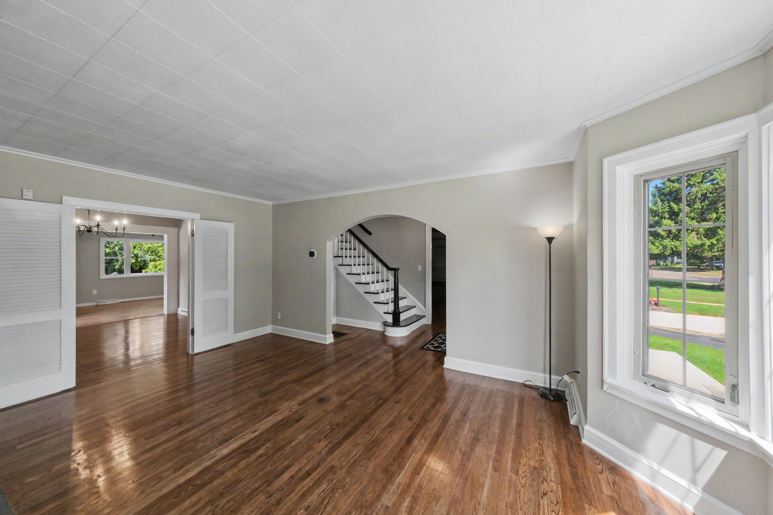 667 King Avenue Property Photo 24