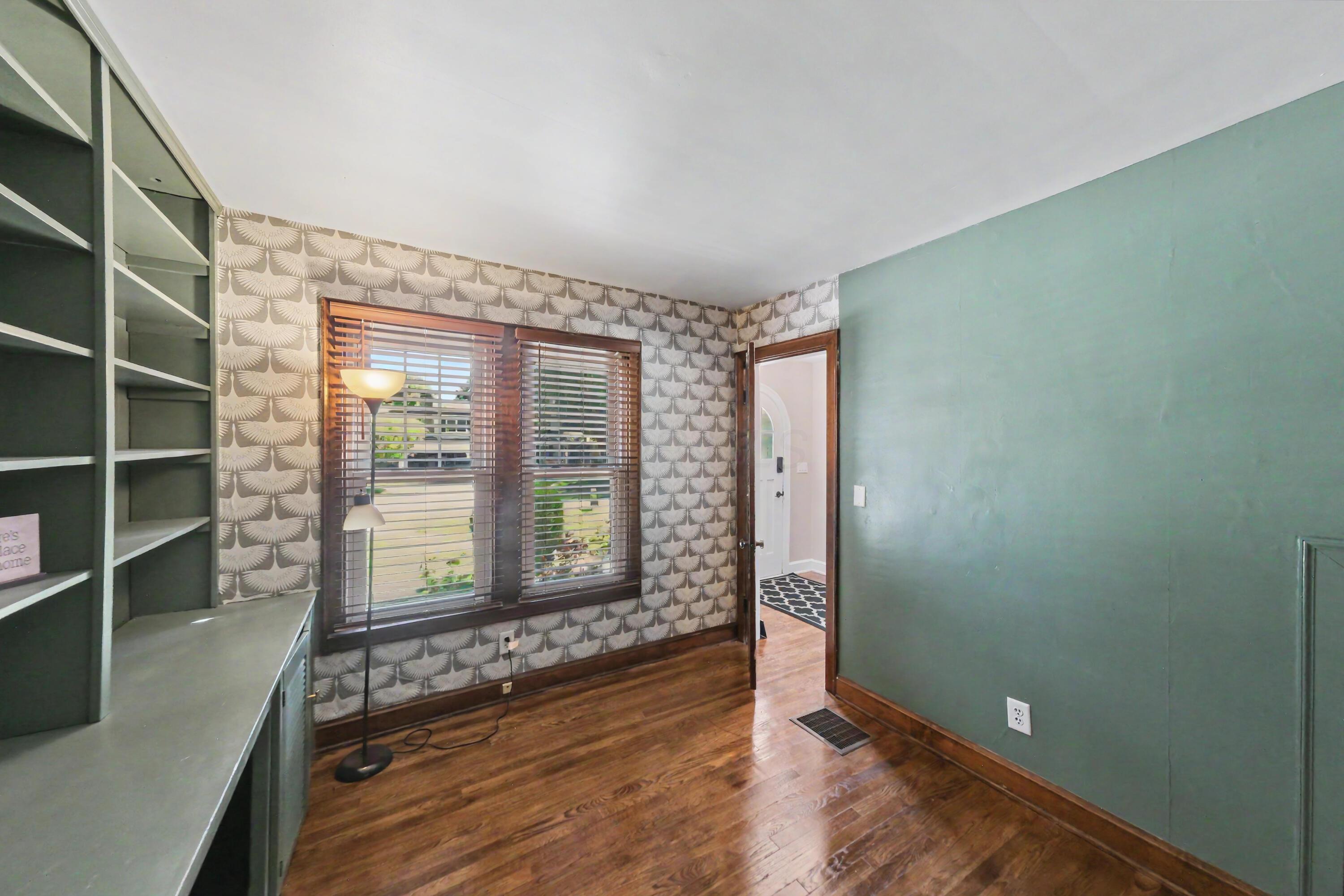 667 King Avenue Property Photo 25