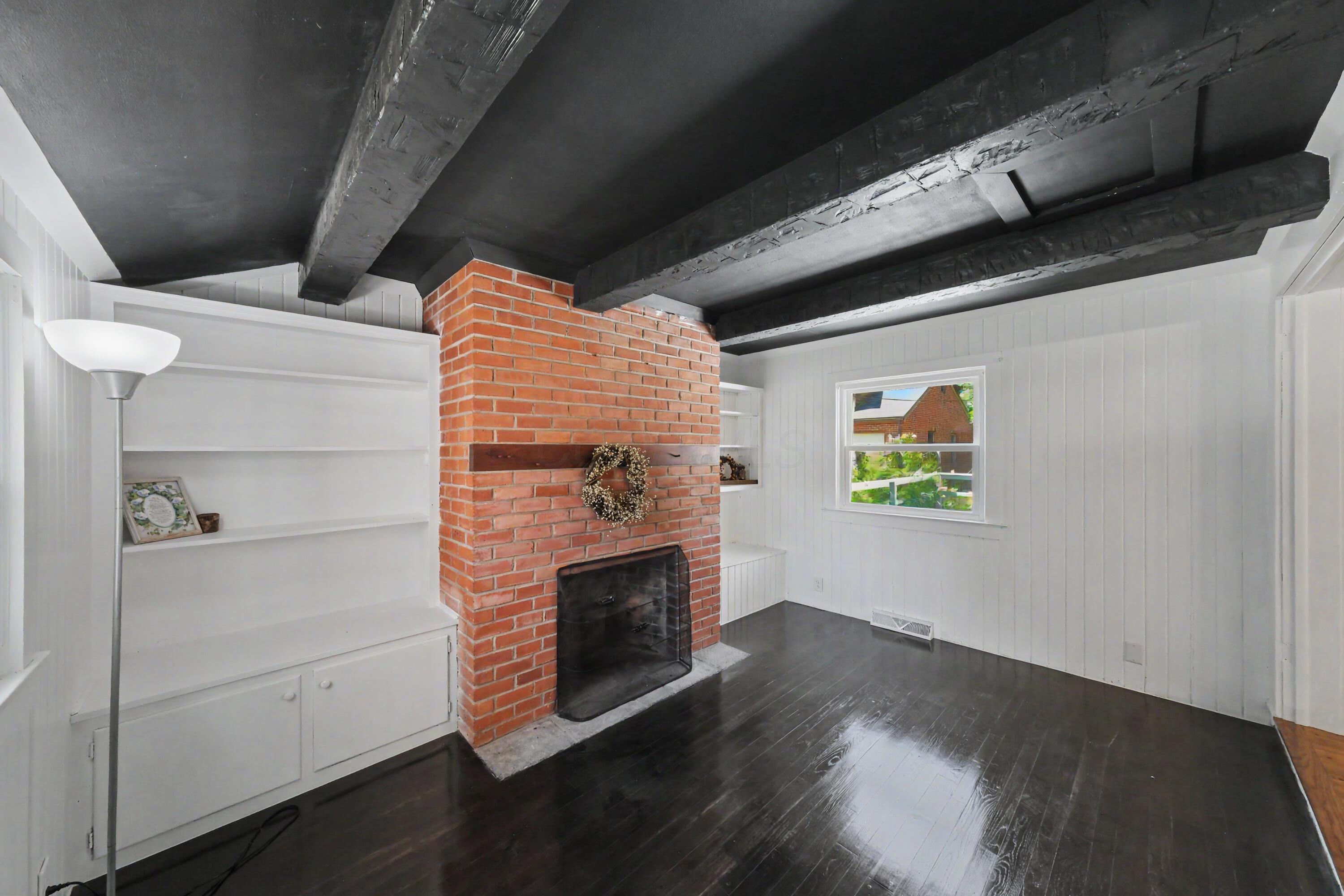 667 King Avenue Property Photo 31