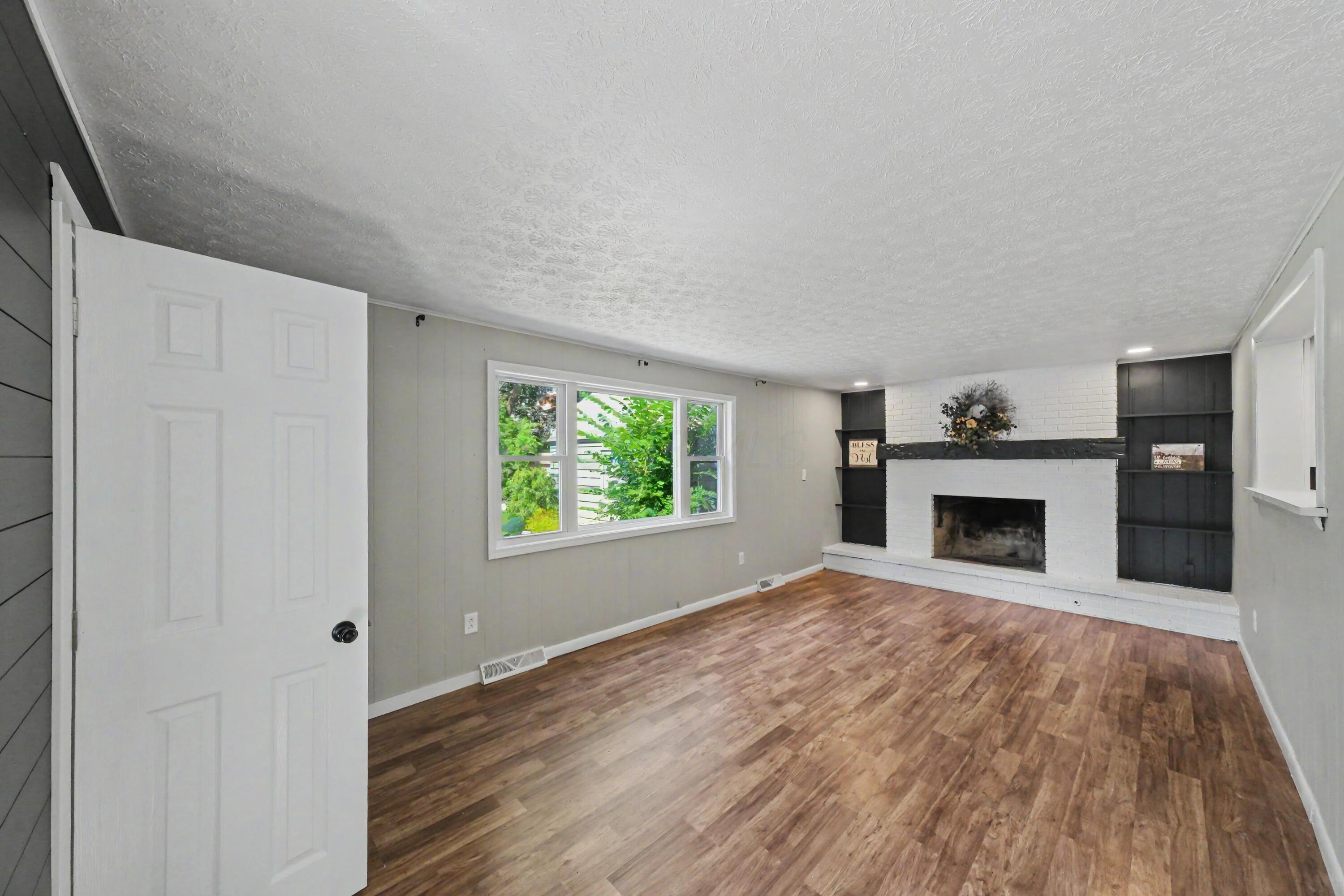 667 King Avenue Property Photo 35