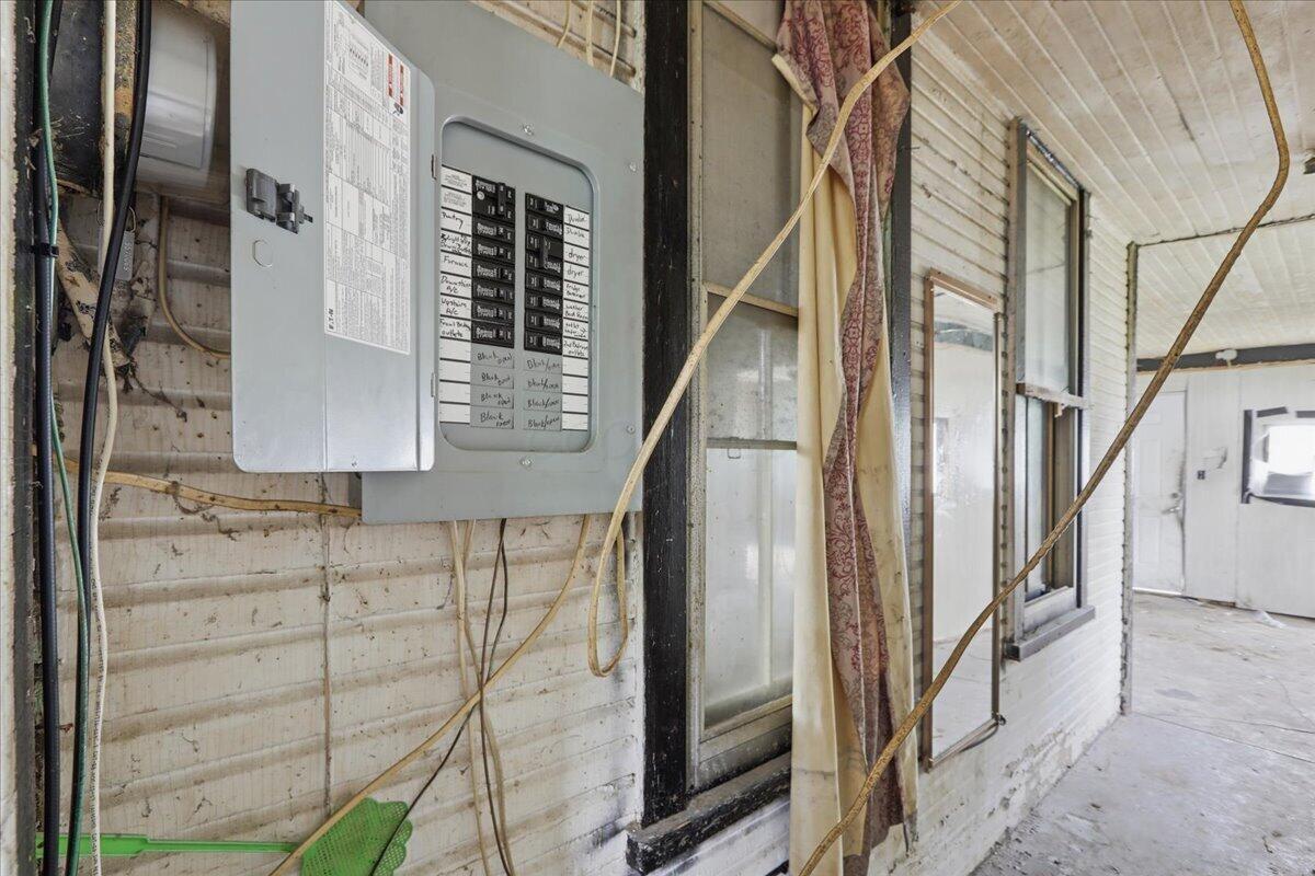 1322 Linden Avenue Property Photo 9