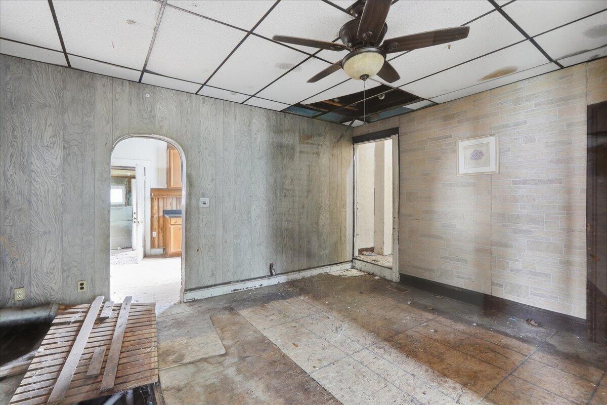 1322 Linden Avenue Property Photo 23