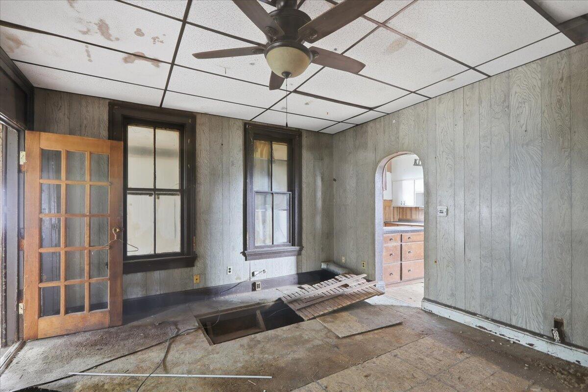 1322 Linden Avenue Property Photo 25
