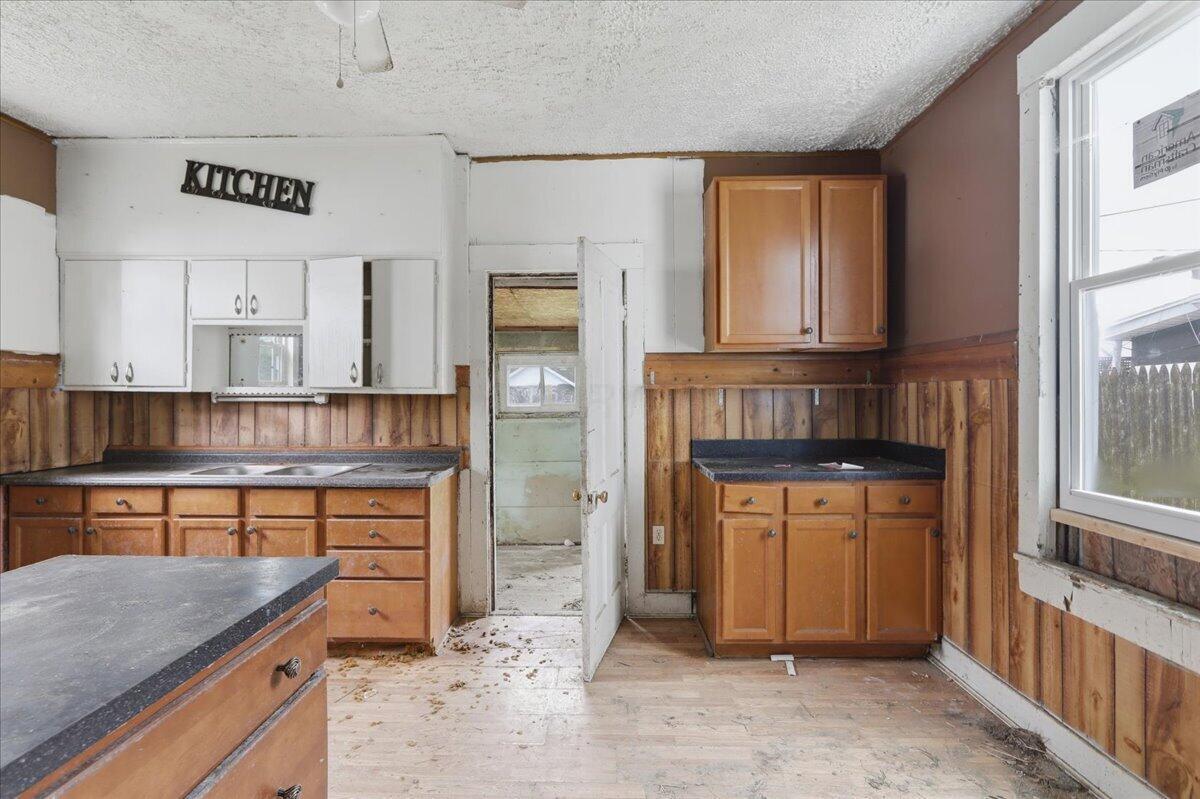 1322 Linden Avenue Property Photo 29
