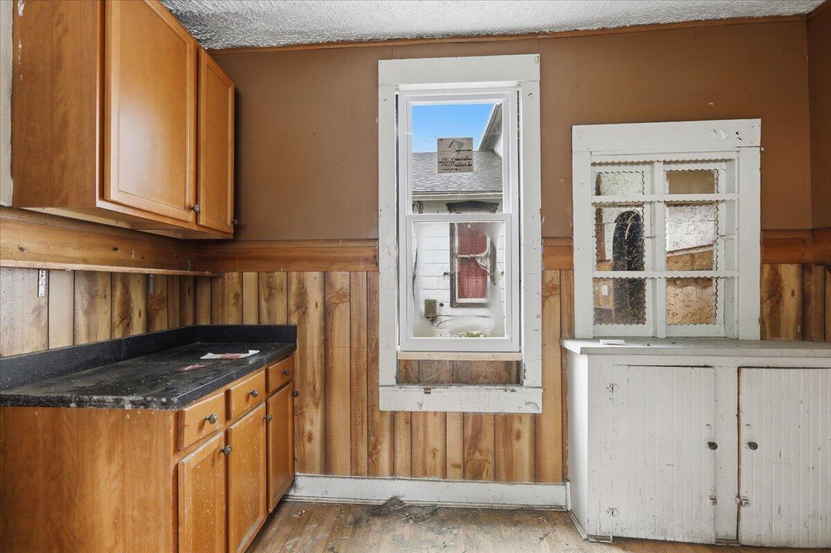 1322 Linden Avenue Property Photo 33