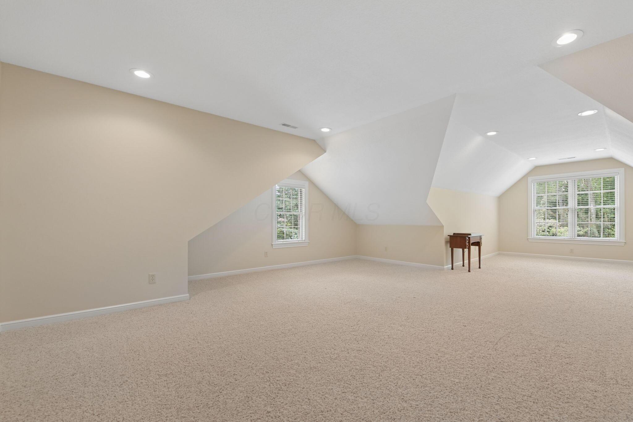 358 Bryn Du Drive Property Photo 32