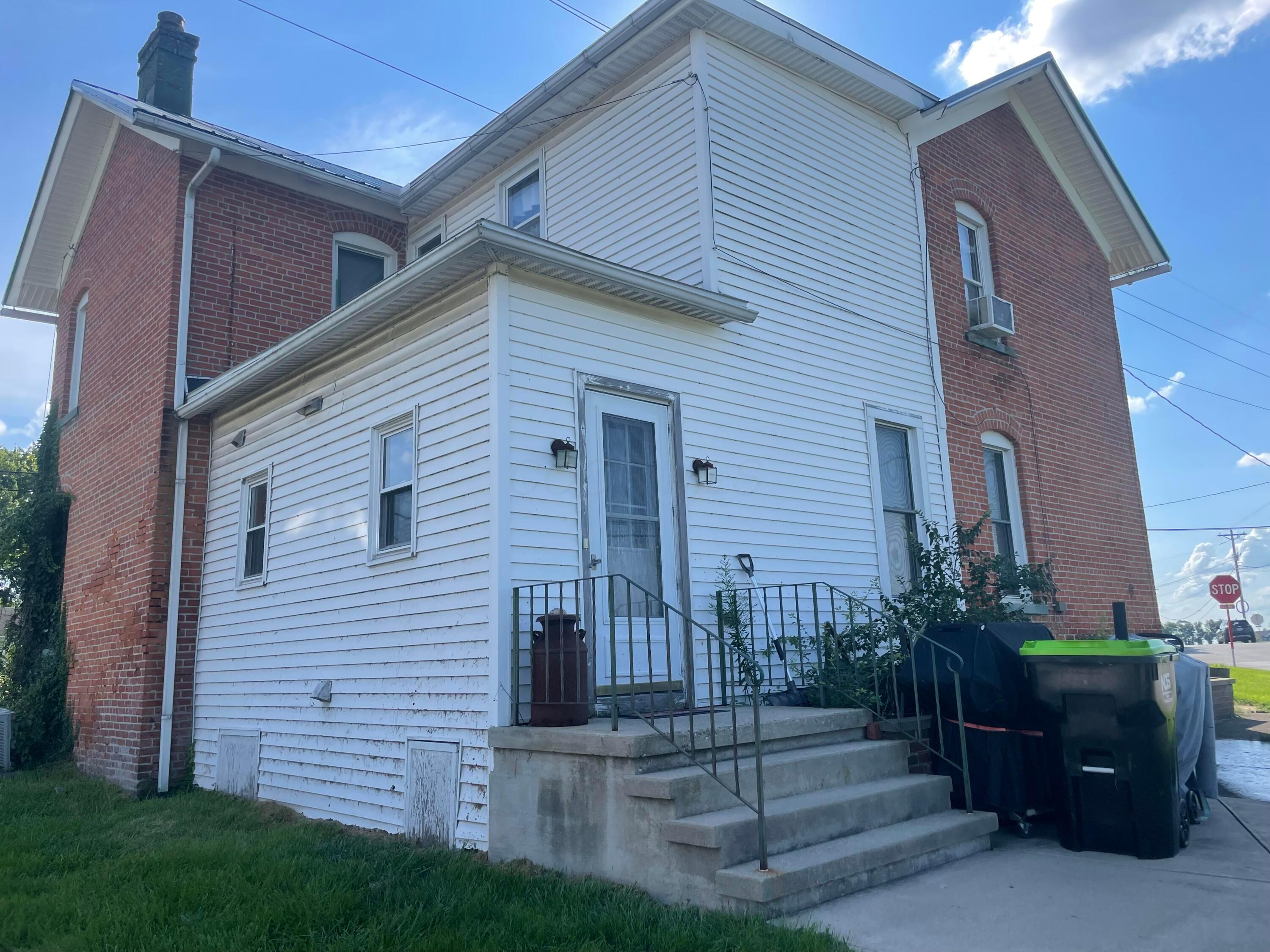 7924 E State Route 56 Property Photo 2