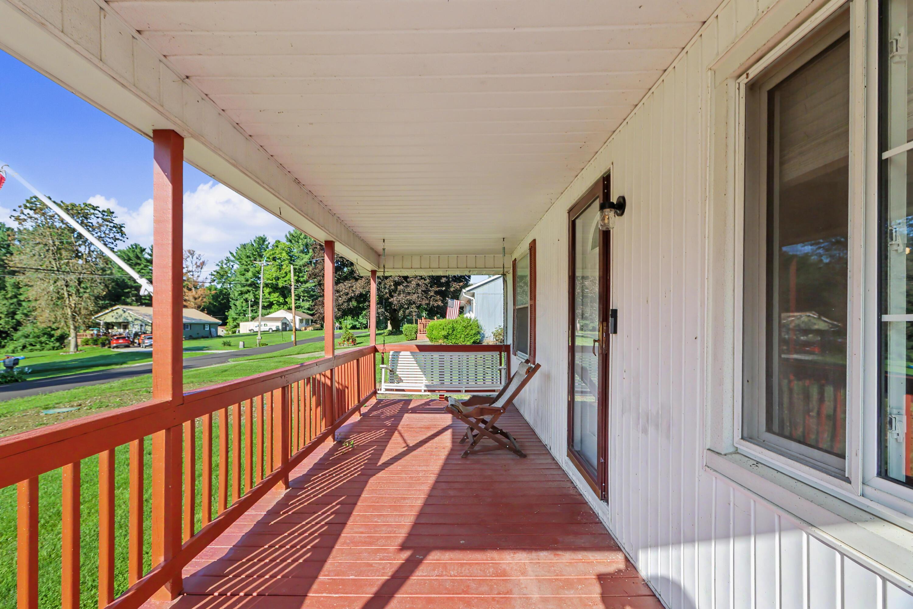 2039 Fleming Falls Road Property Photo 2