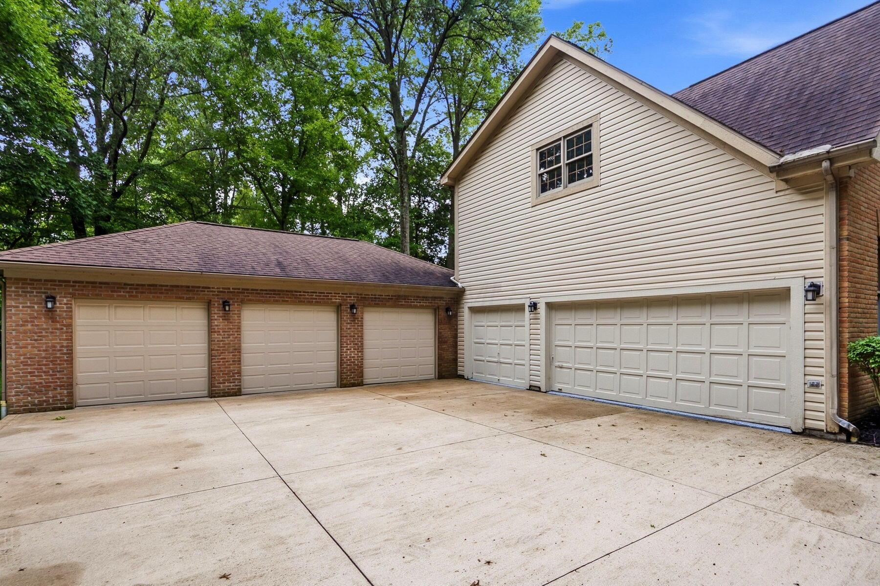 4375 Millwater Drive Property Photo 4