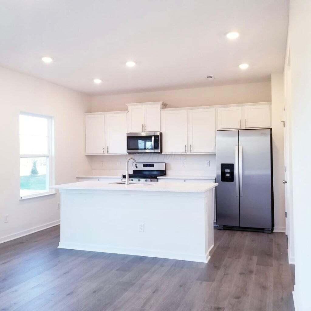 852 Sunny Vale Drive Property Photo 12