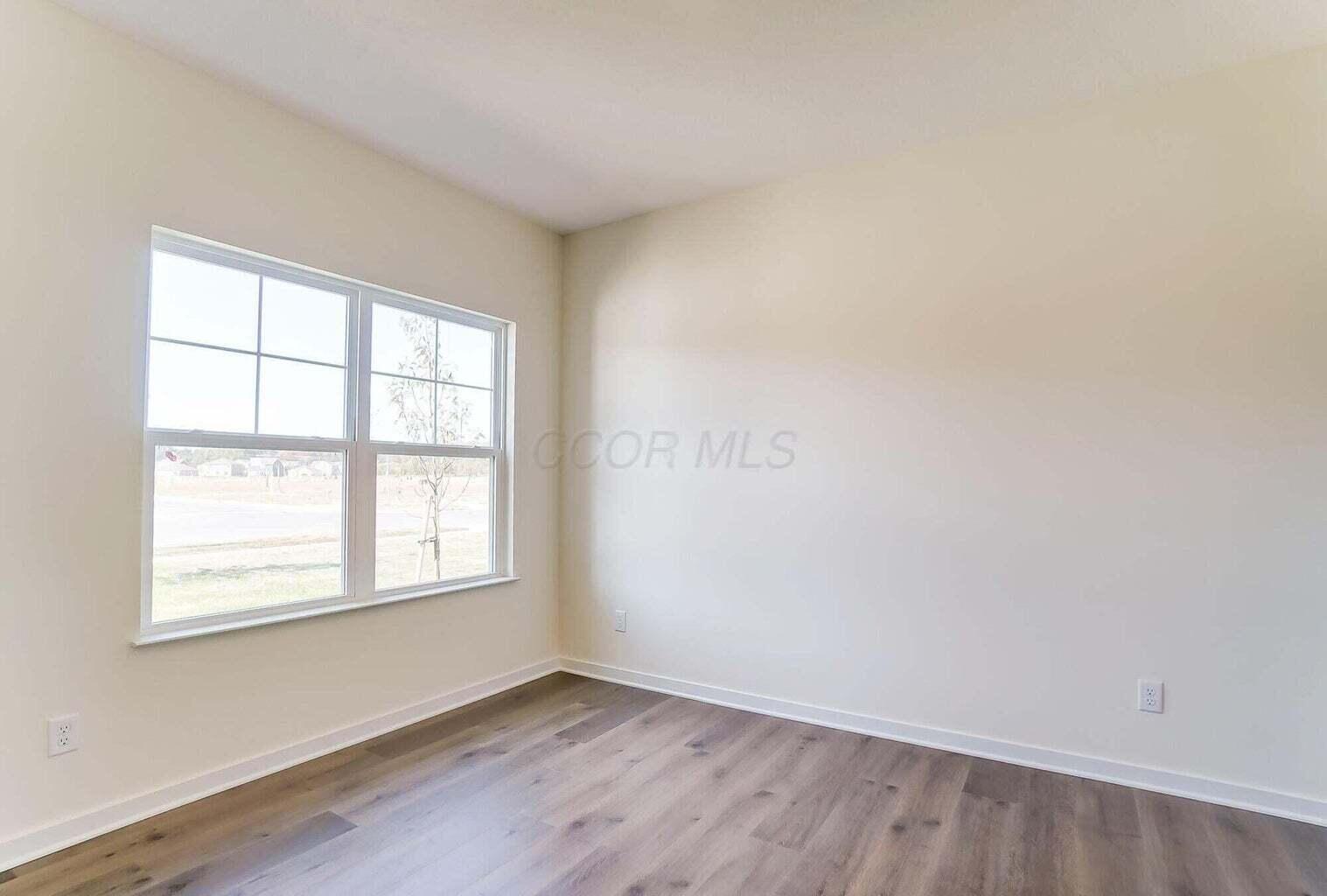 852 Sunny Vale Drive Property Photo 16