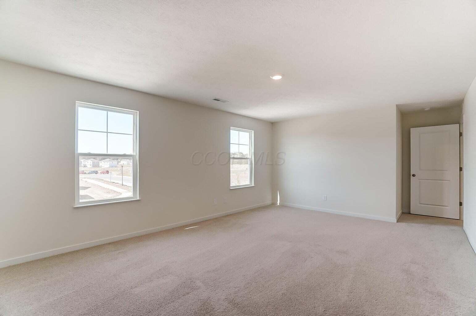 852 Sunny Vale Drive Property Photo 23