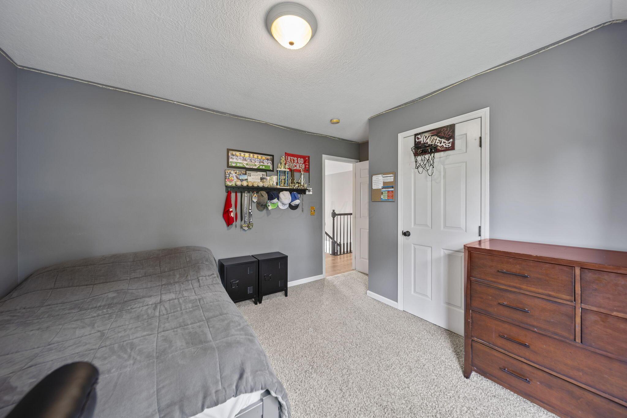 341 Ashmoore Circle W Property Photo 39