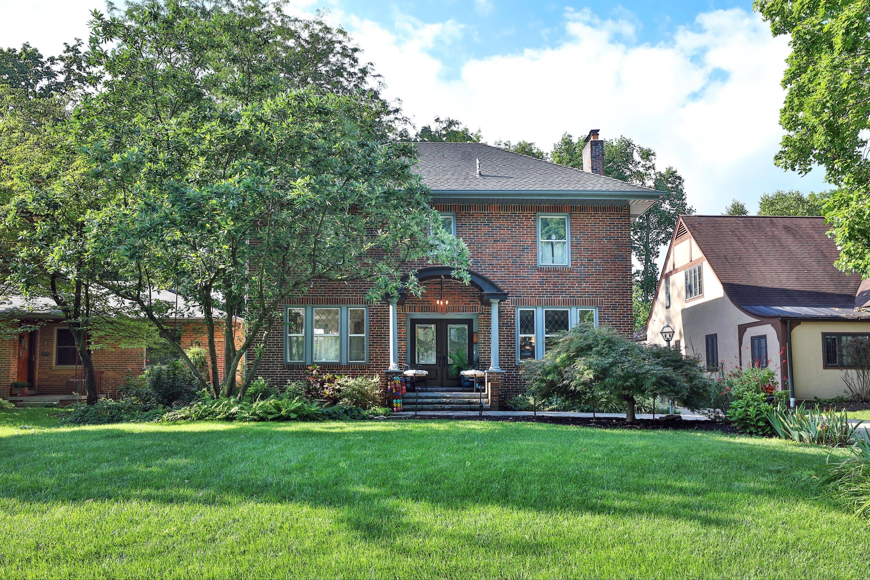 67 W Cooke Road Property Photo 1