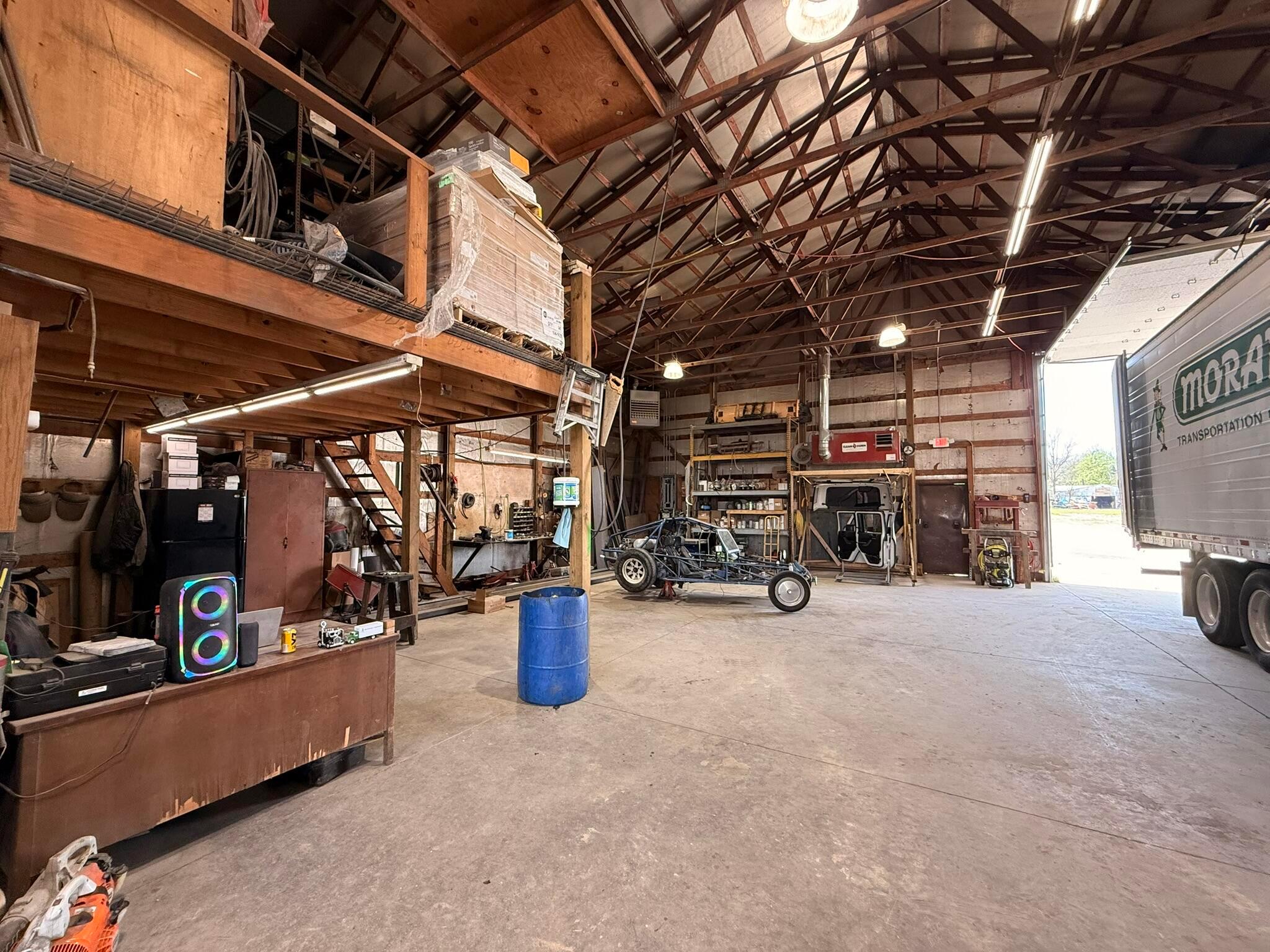 4550 Roseville Road Property Photo 18