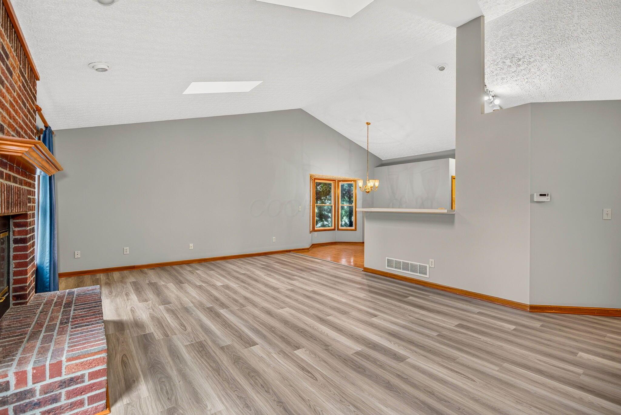 699 Scioto Meadows Boulevard Property Photo 26