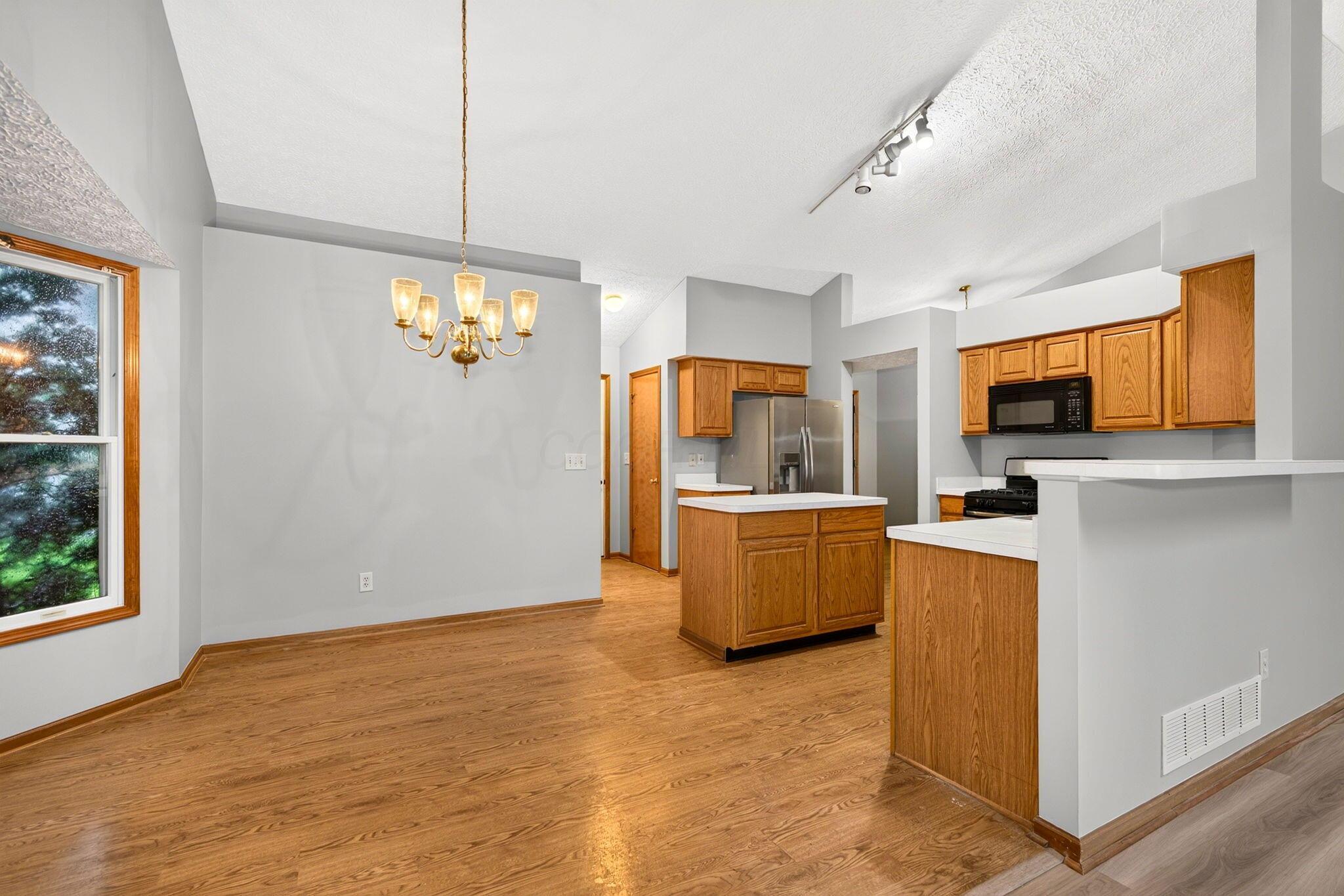 699 Scioto Meadows Boulevard Property Photo 30