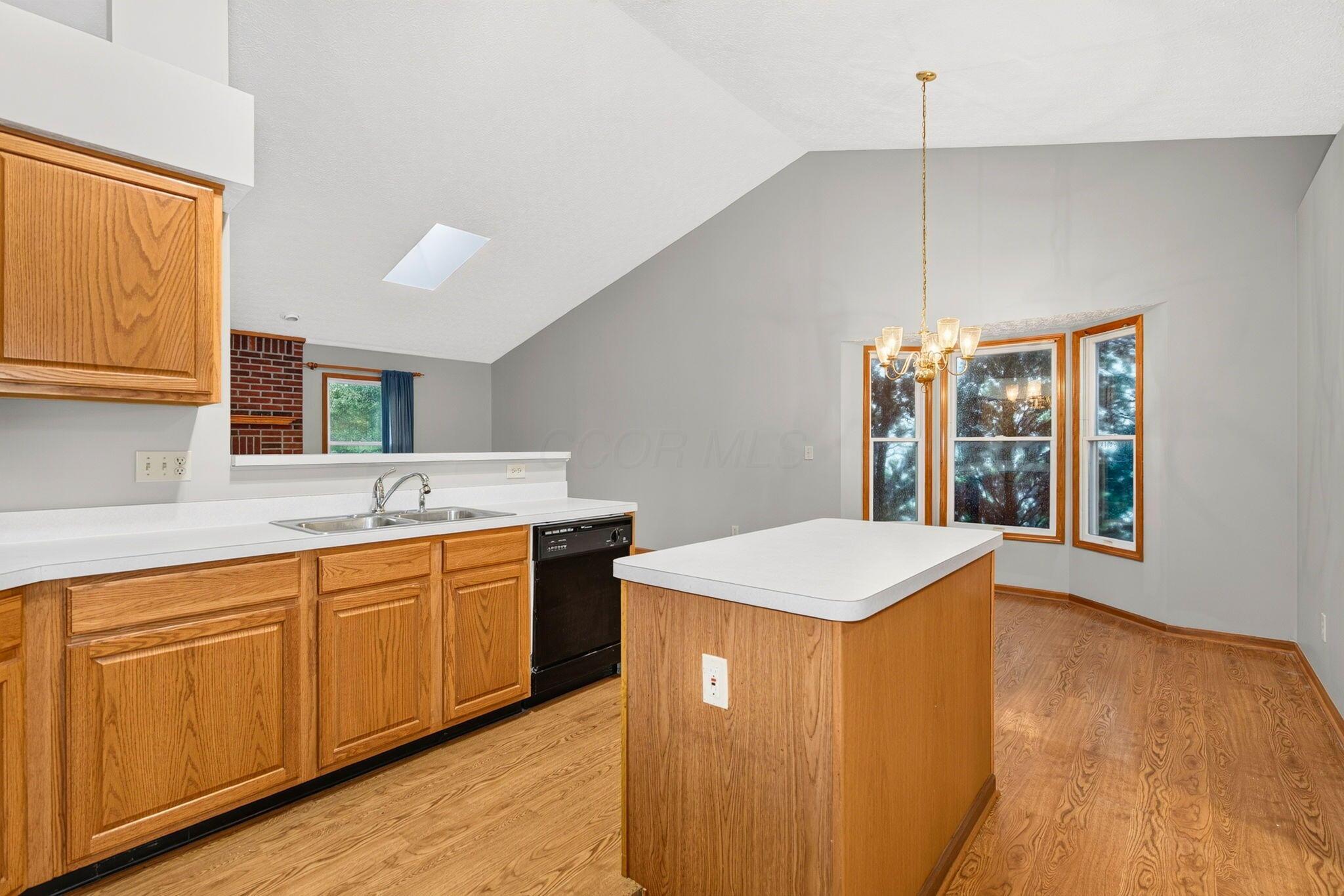 699 Scioto Meadows Boulevard Property Photo 34