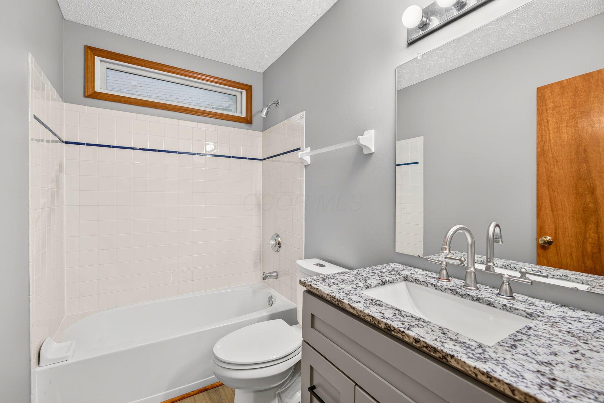 699 Scioto Meadows Boulevard Property Photo 37