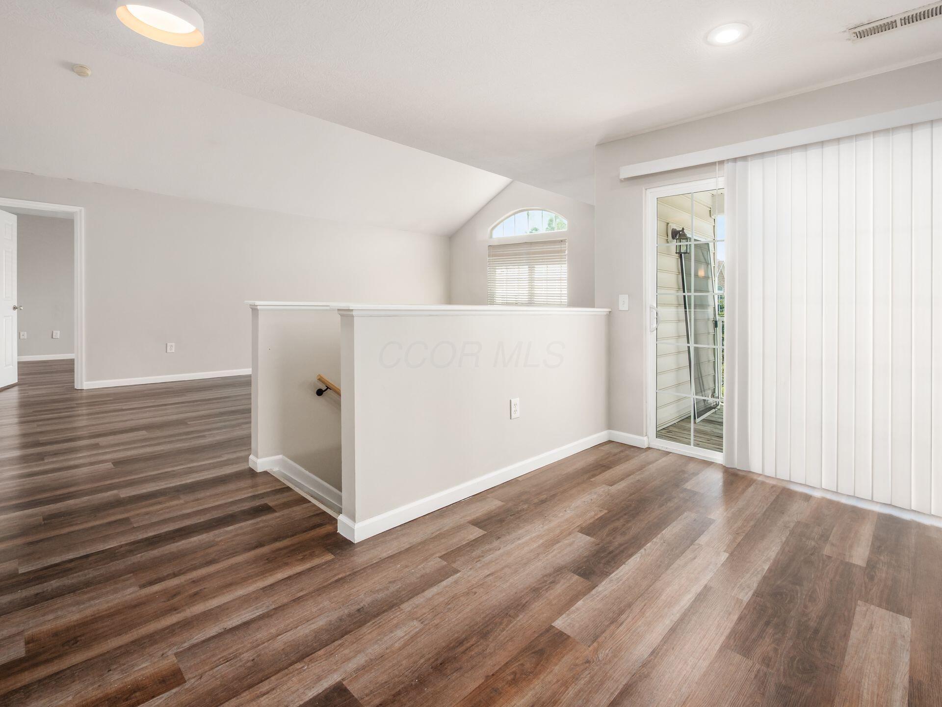 5018 Ivyvine Boulevard, B Property Photo 12