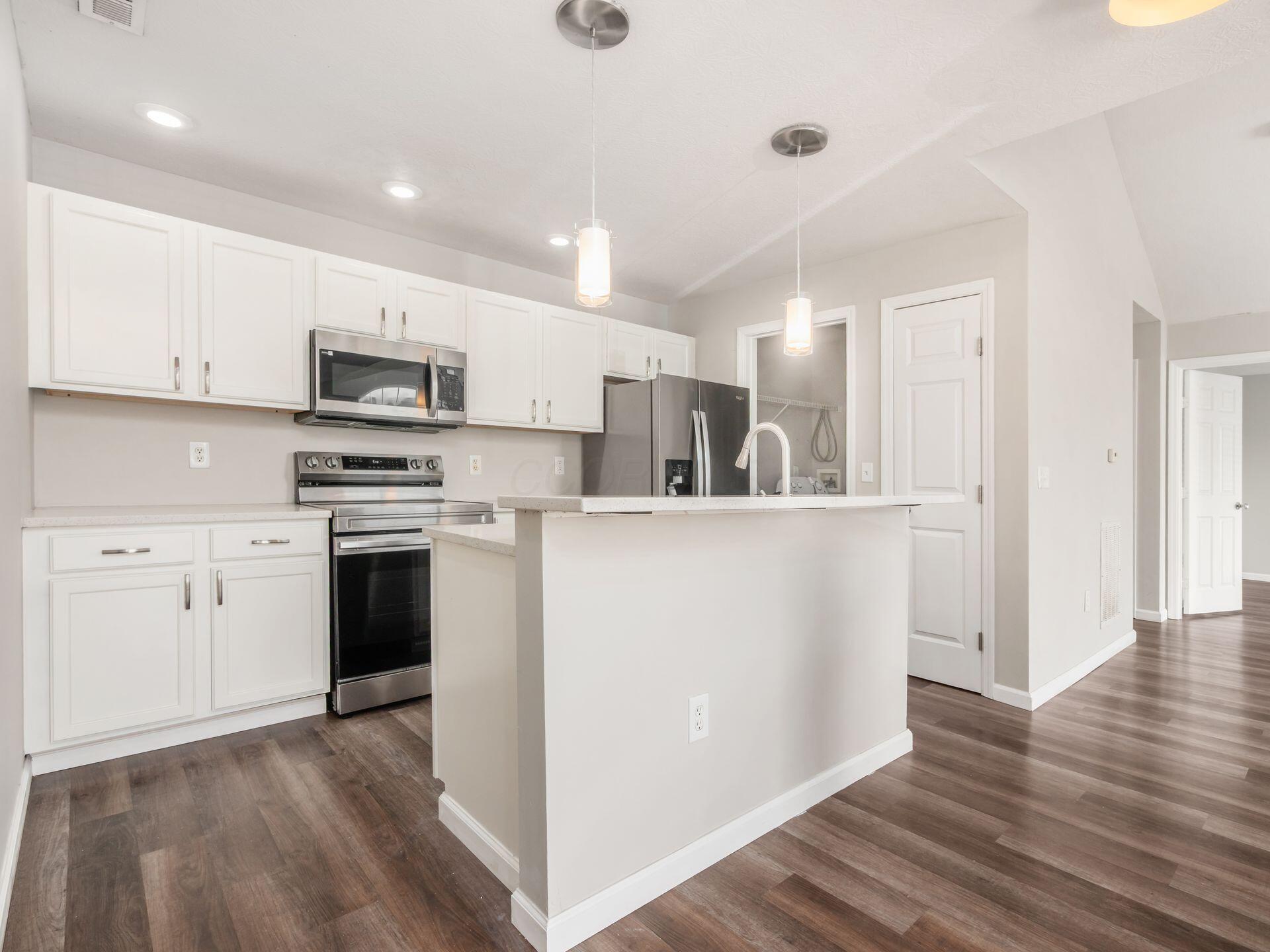 5018 Ivyvine Boulevard, B Property Photo 19