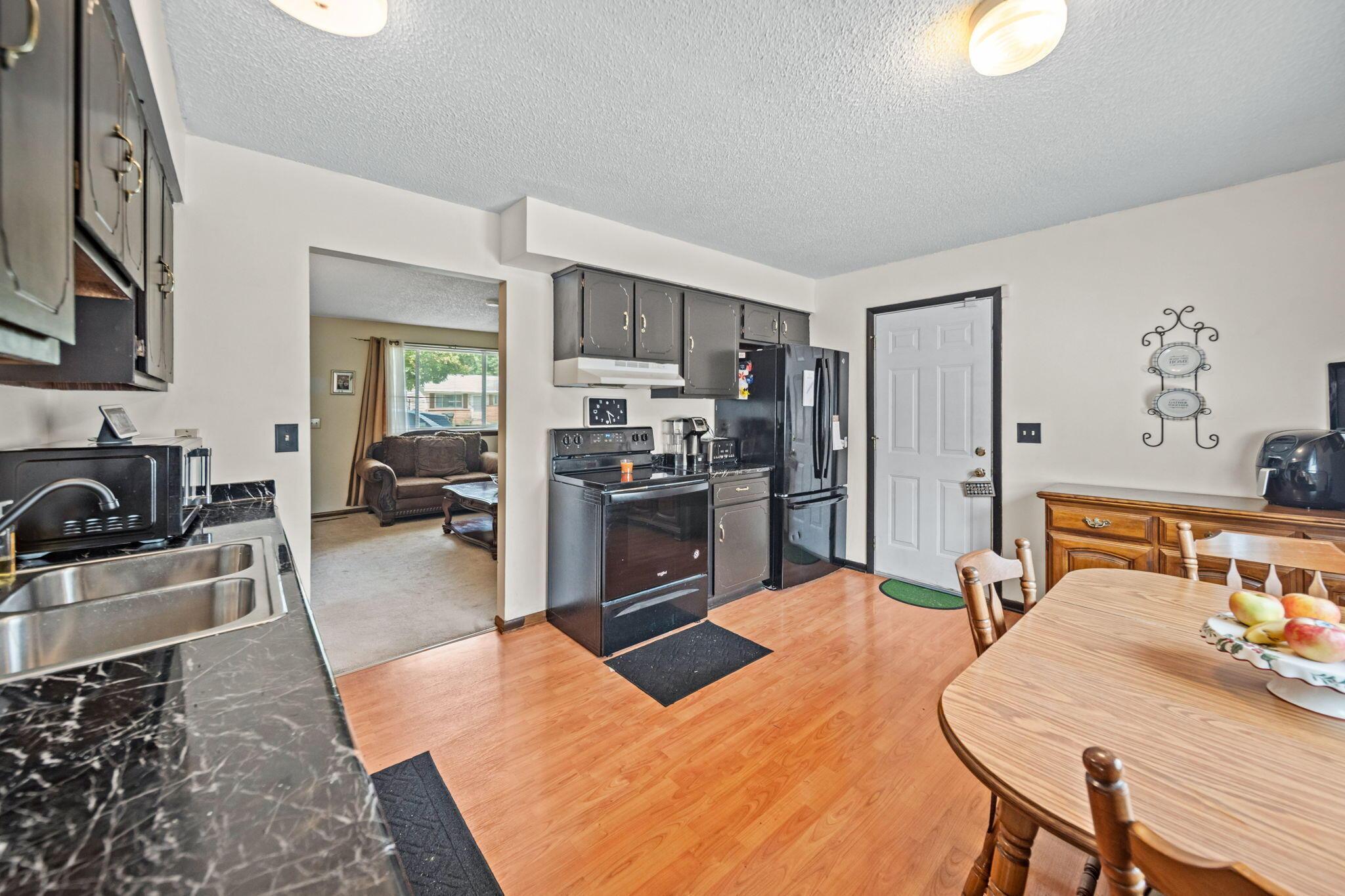 5329 Refugee Road Property Photo 21