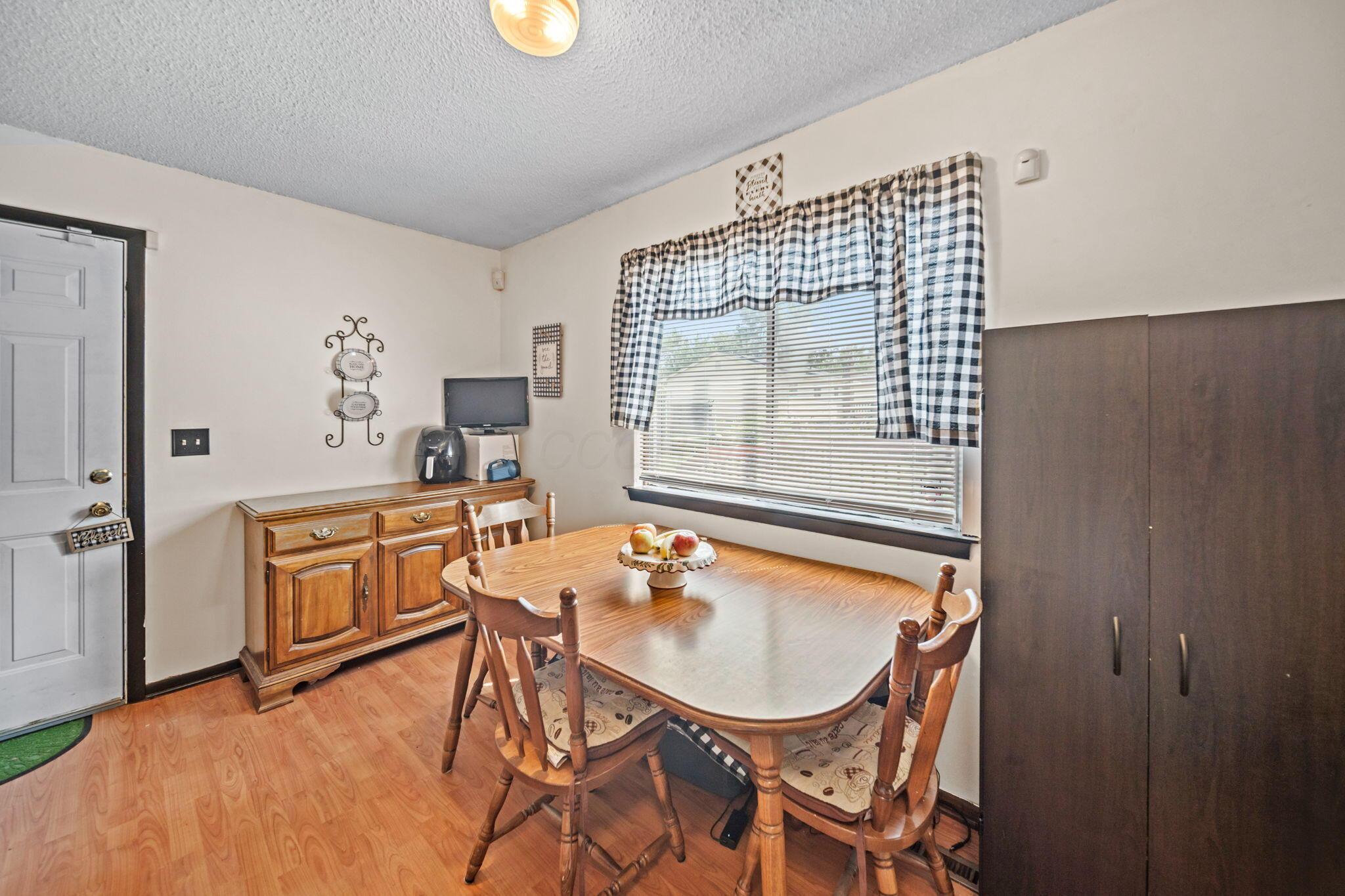 5329 Refugee Road Property Photo 23