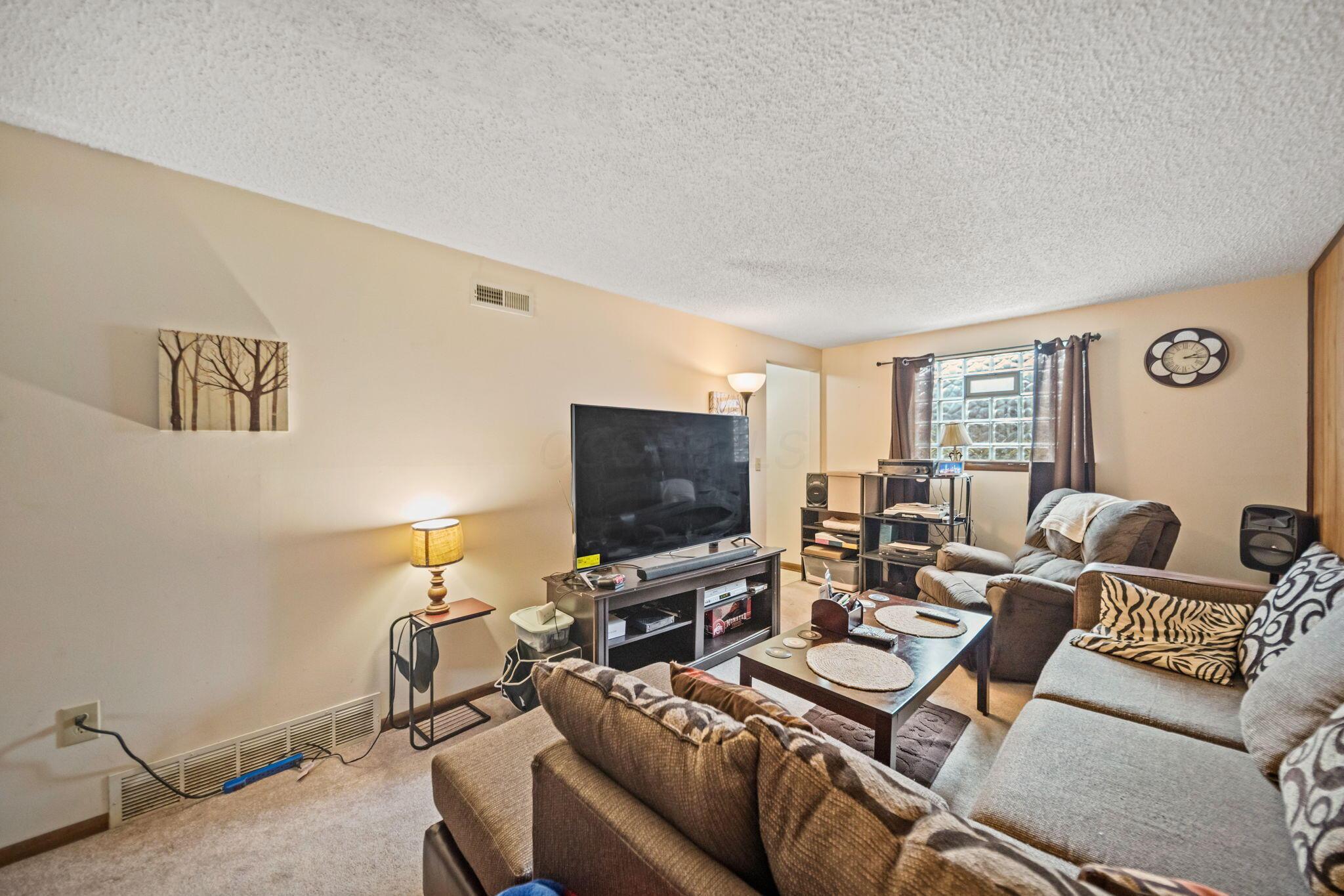 5329 Refugee Road Property Photo 31