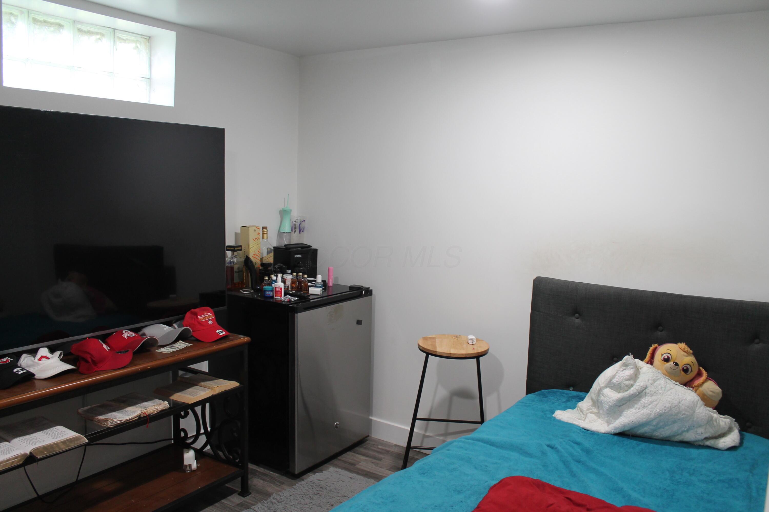 2193 Myrtle Avenue Property Photo 25