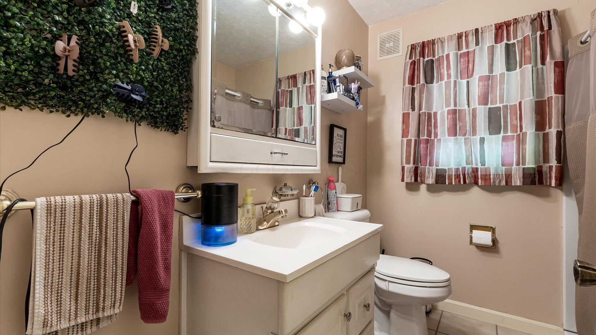 2067 Norwood Boulevard Property Photo 19