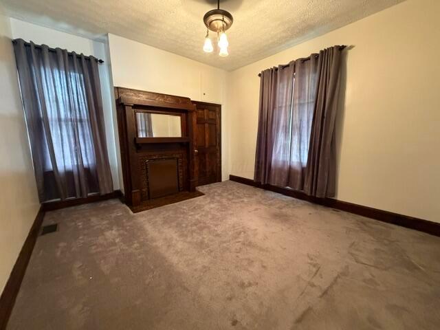 580 E Main Street Property Photo 8