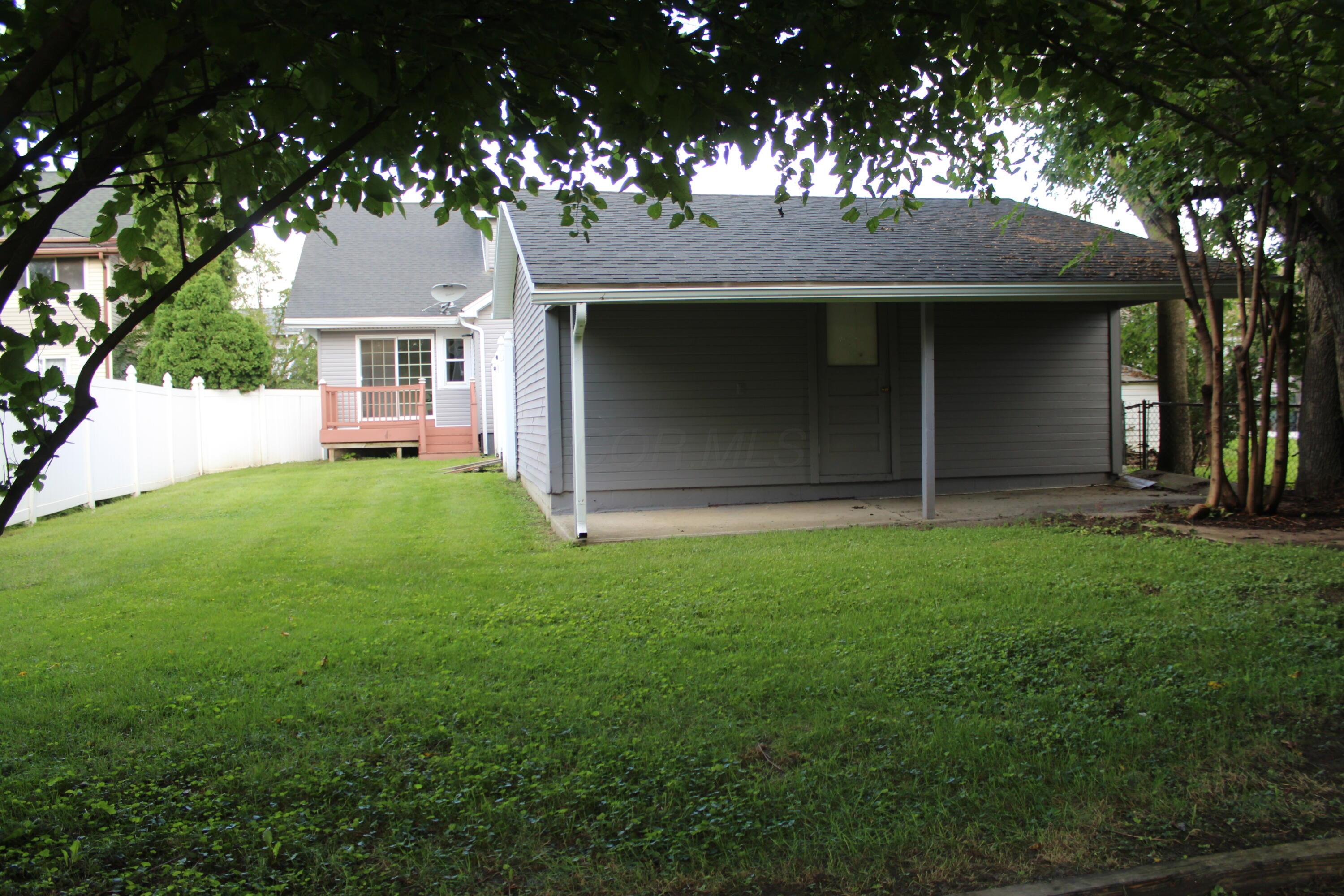279 Thew Avenue Property Photo 17