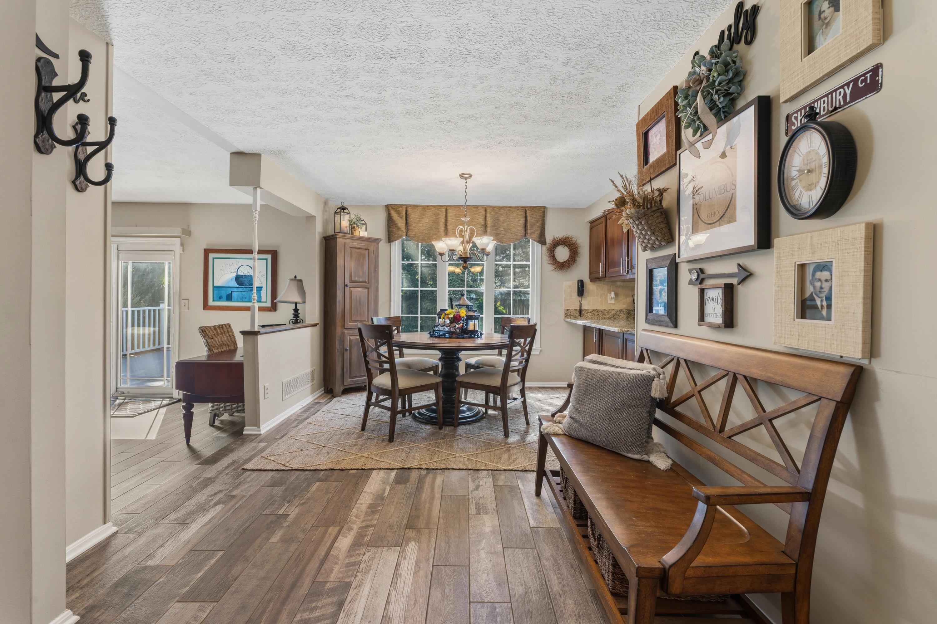 8043 Schoolside Drive Property Photo 15