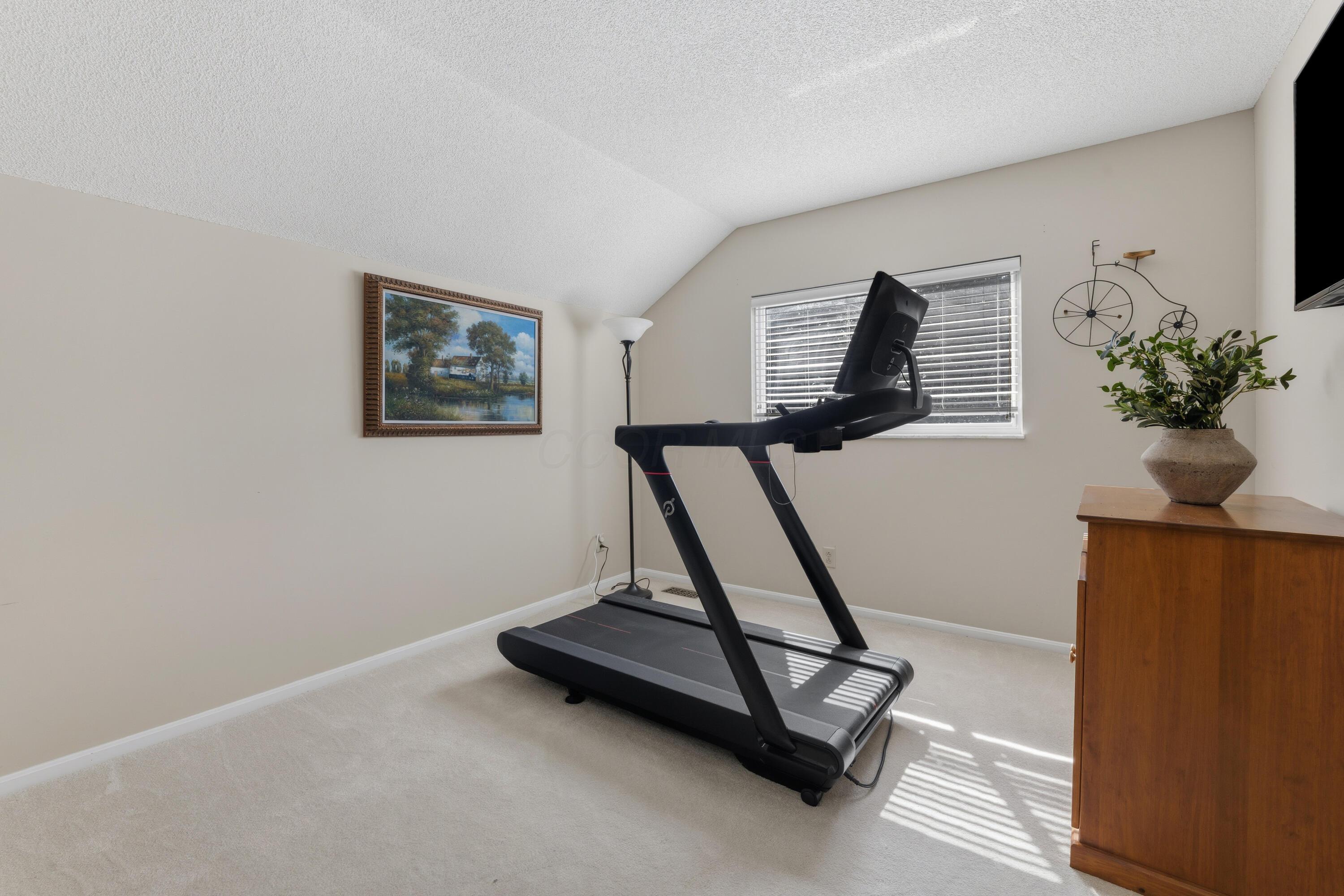 8043 Schoolside Drive Property Photo 22