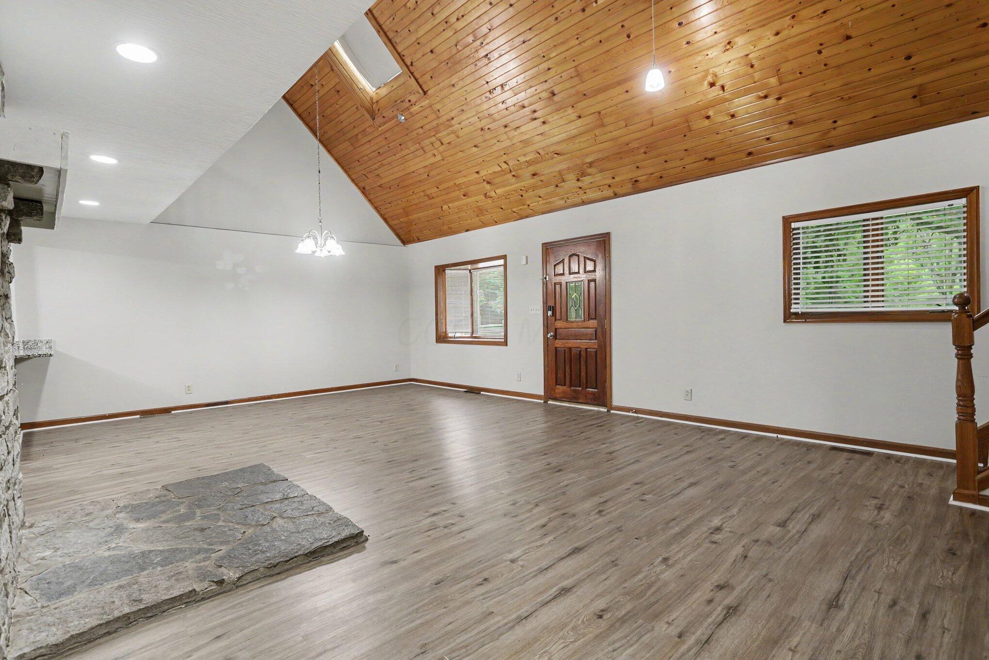 4745 Summit Road Sw Property Photo 6