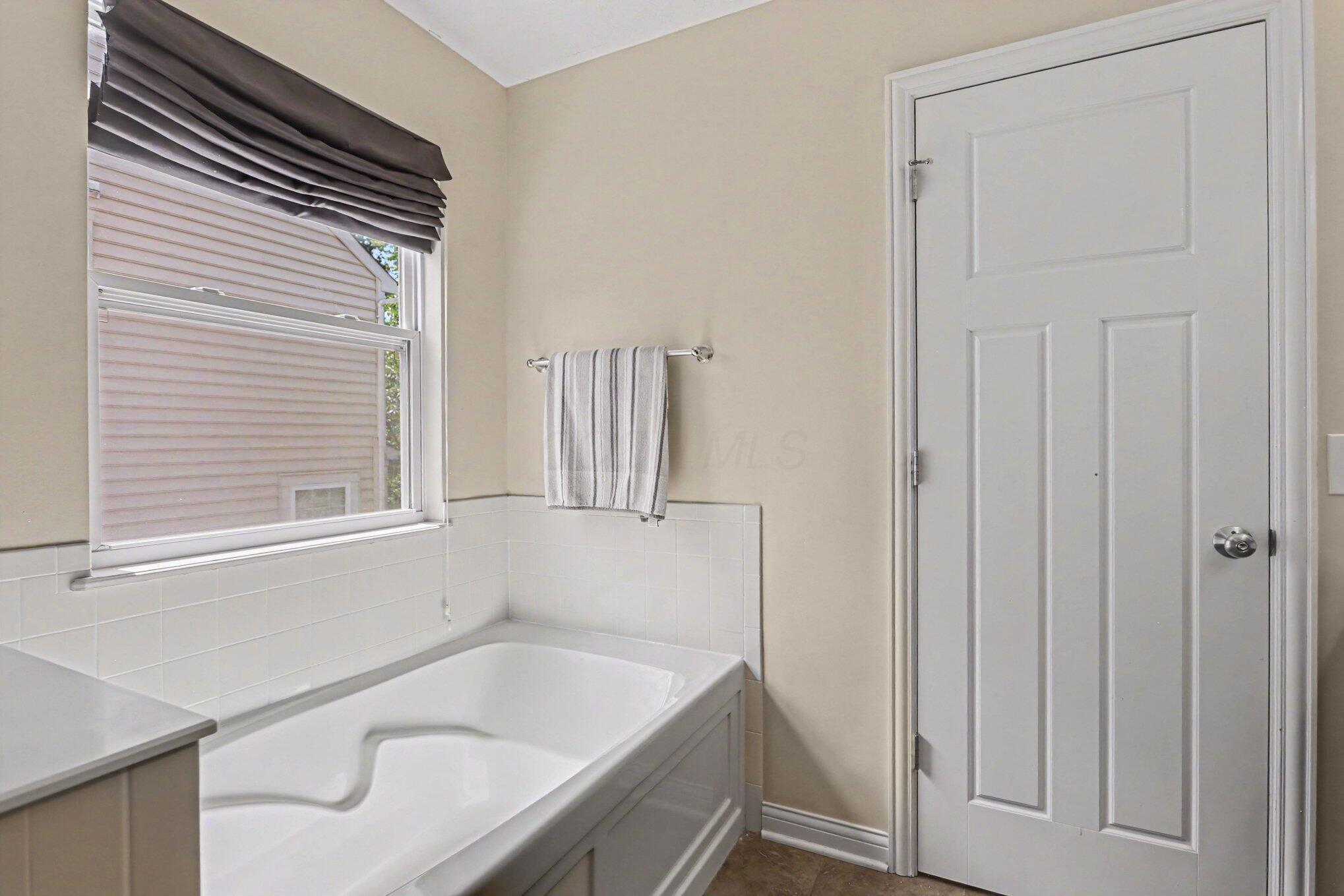 680 Granite Drive Property Photo 28