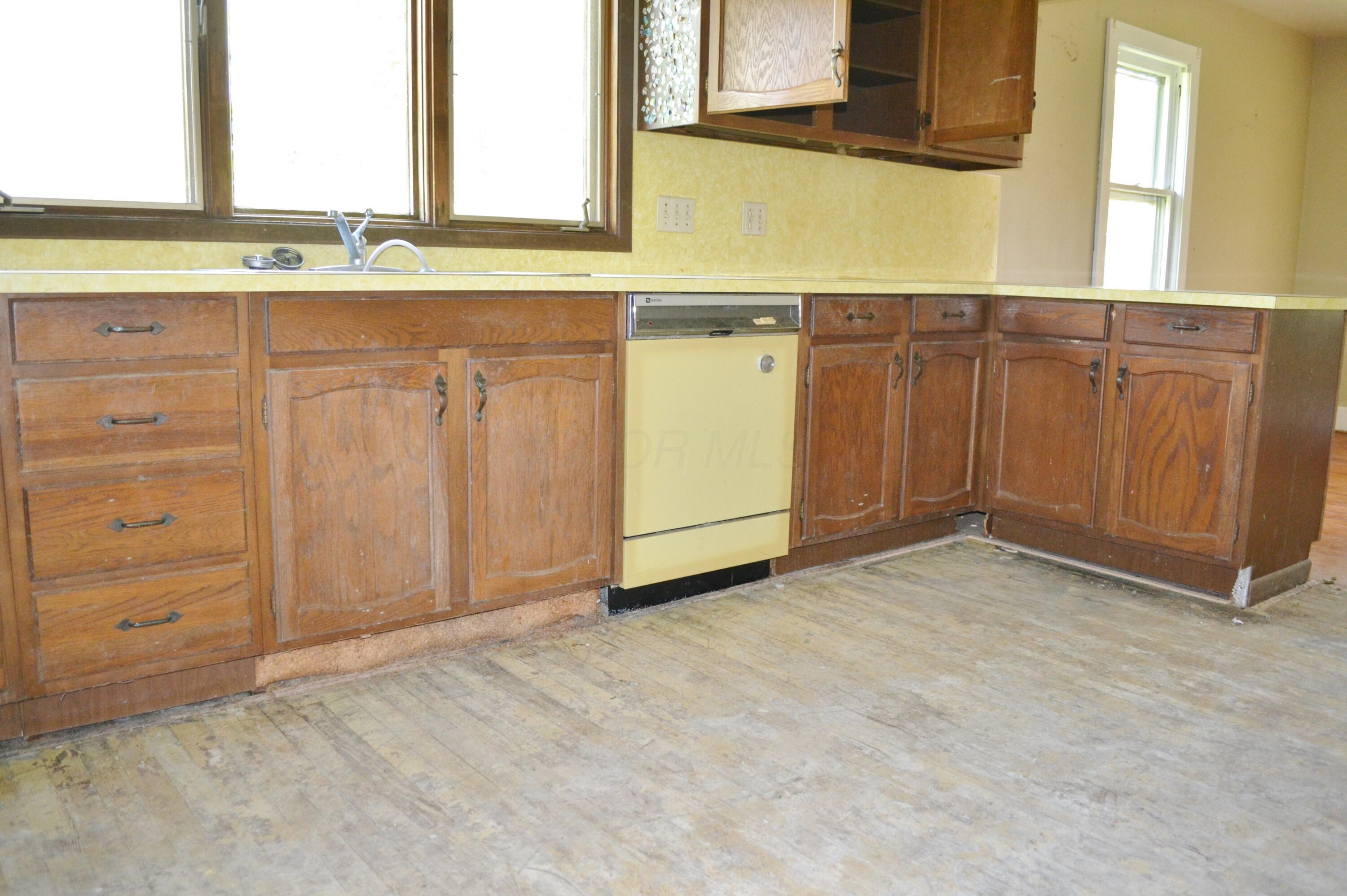 75 S Main Street Property Photo 6