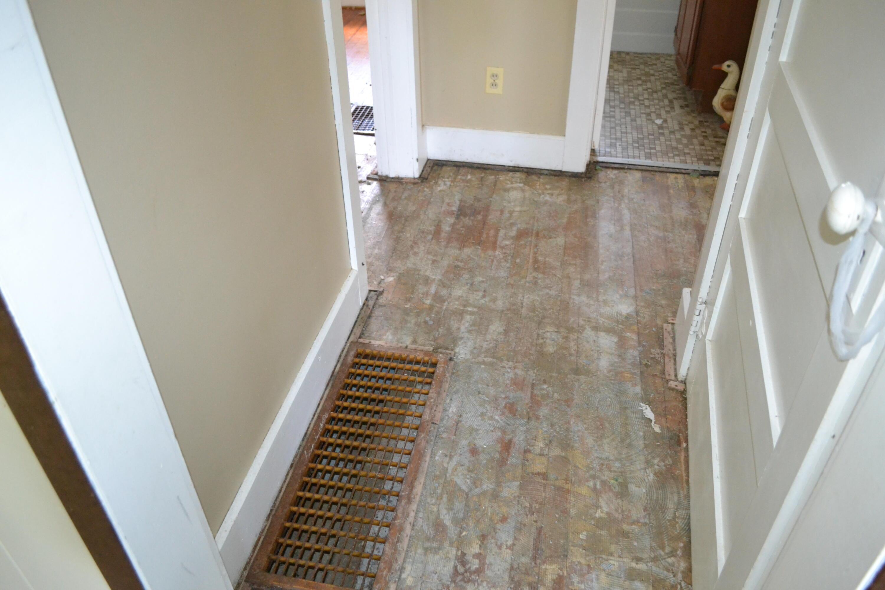 75 S Main Street Property Photo 15
