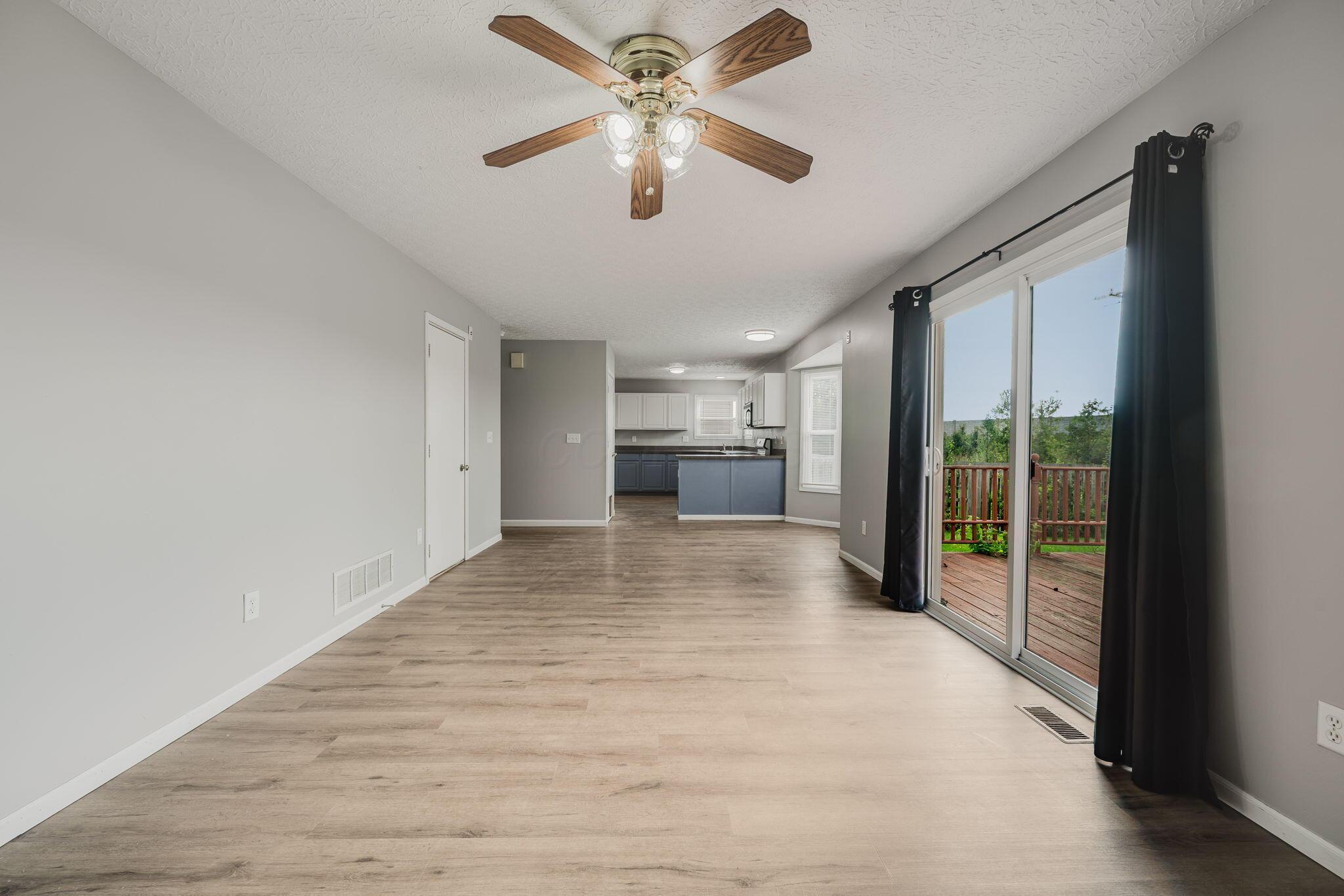 1144 Tenagra Way Property Photo 12