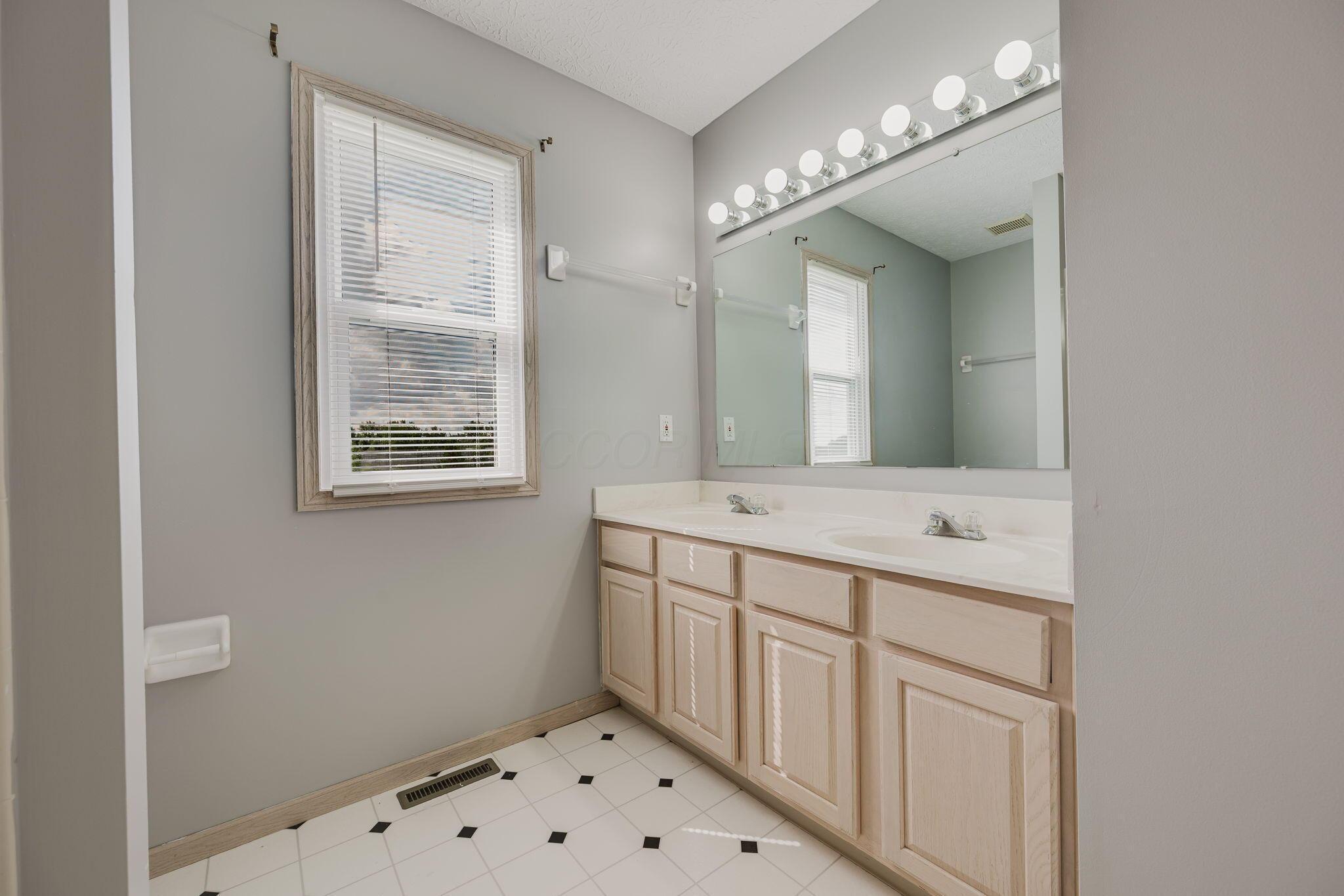 1144 Tenagra Way Property Photo 26
