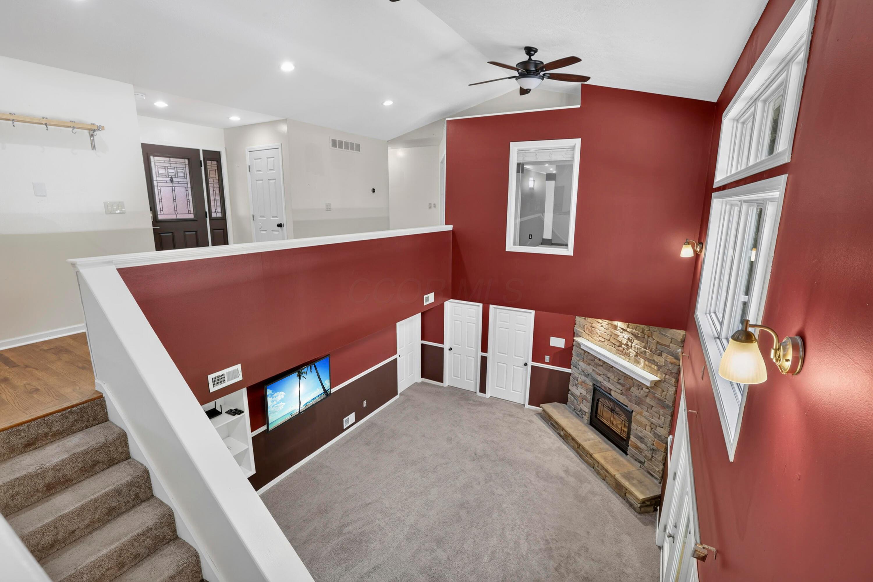 365 Valleybrook Circle Property Photo 11
