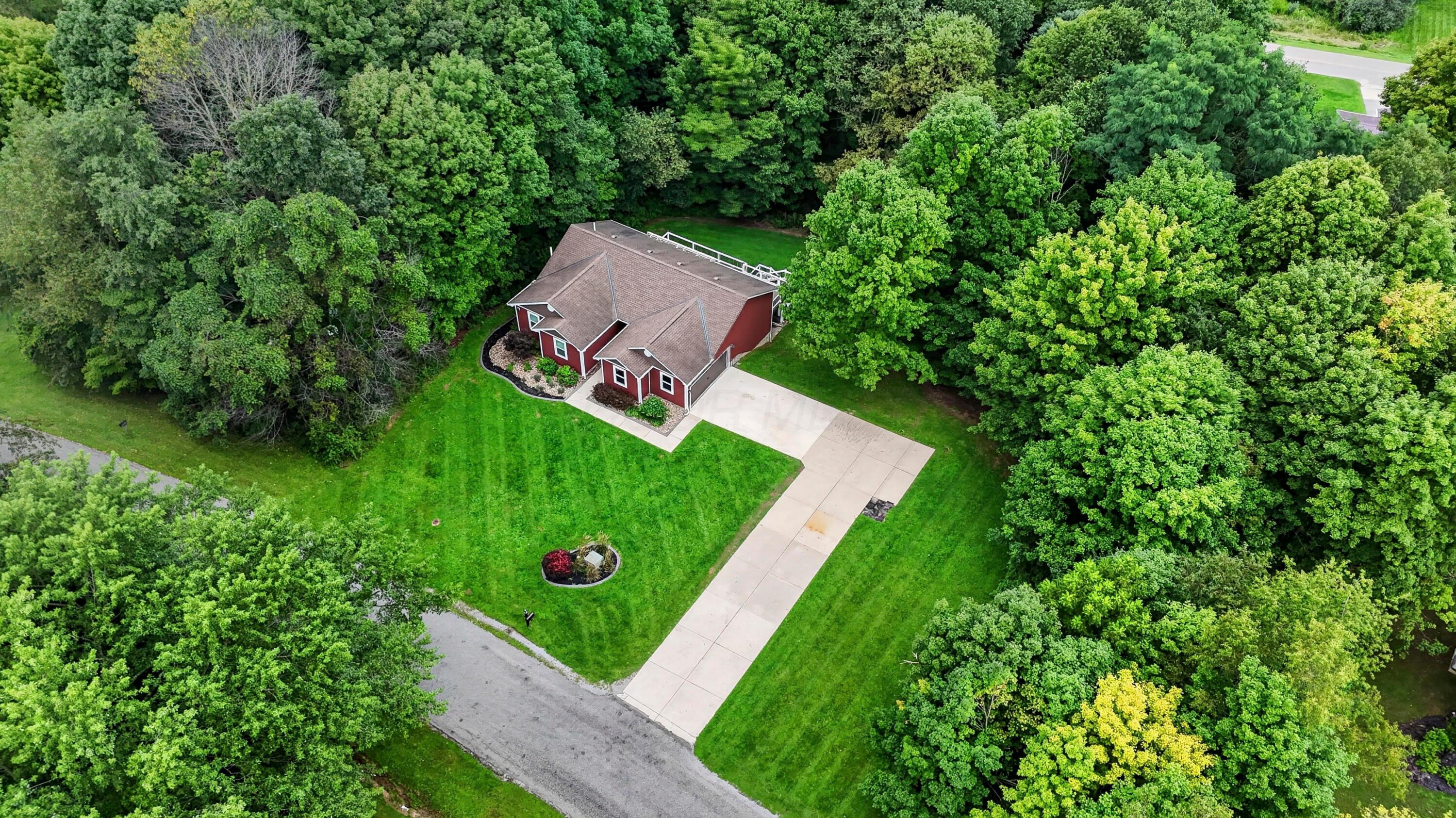 365 Valleybrook Circle Property Photo 41