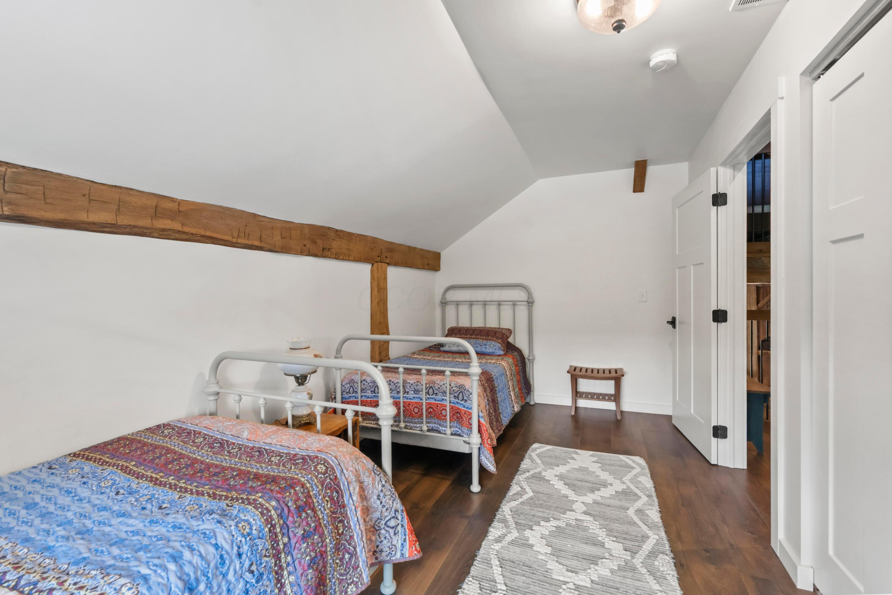 13699 Vincent Road Property Photo 25