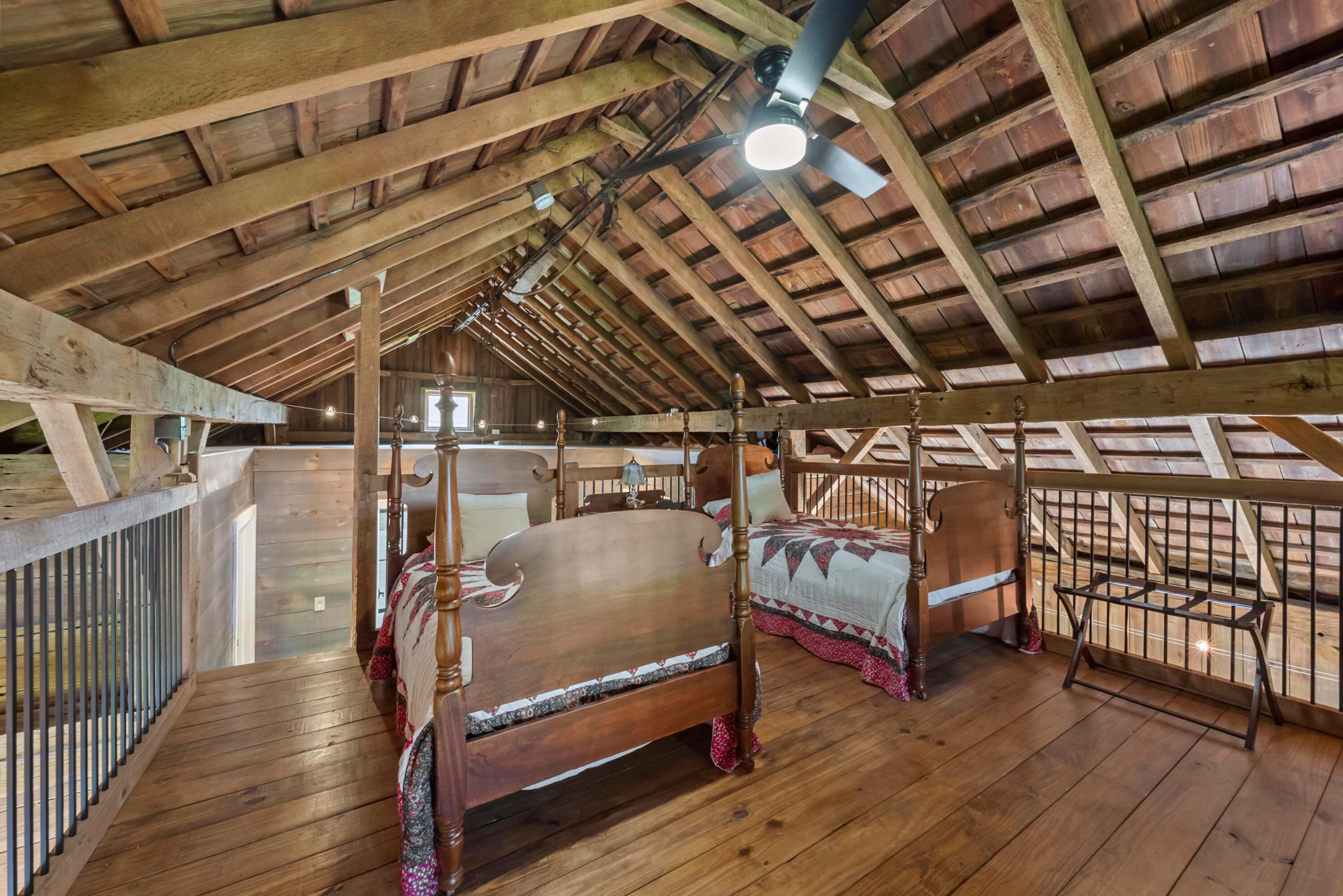 13699 Vincent Road Property Photo 29