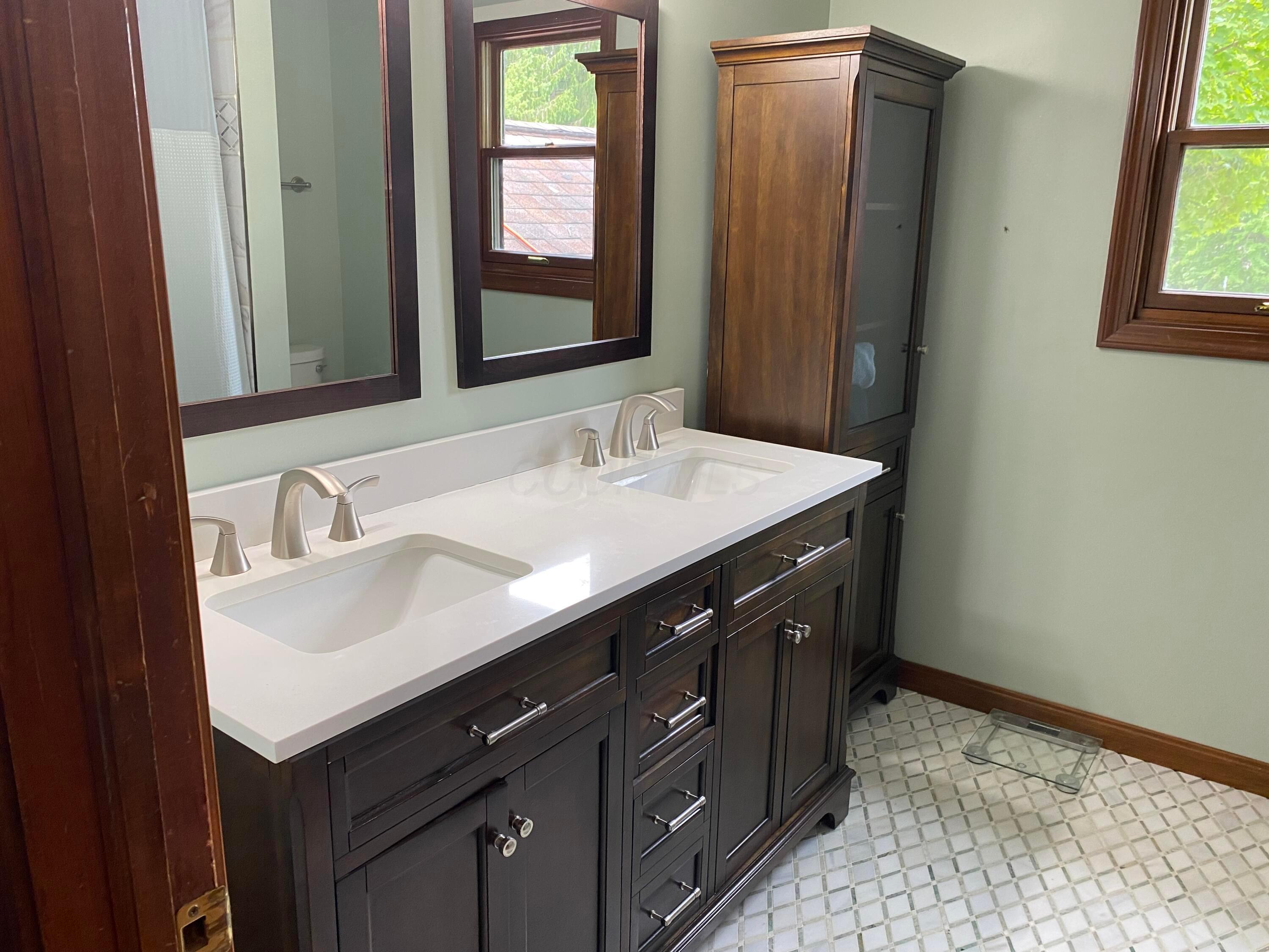 12857 Fox Run Court S Property Photo 29