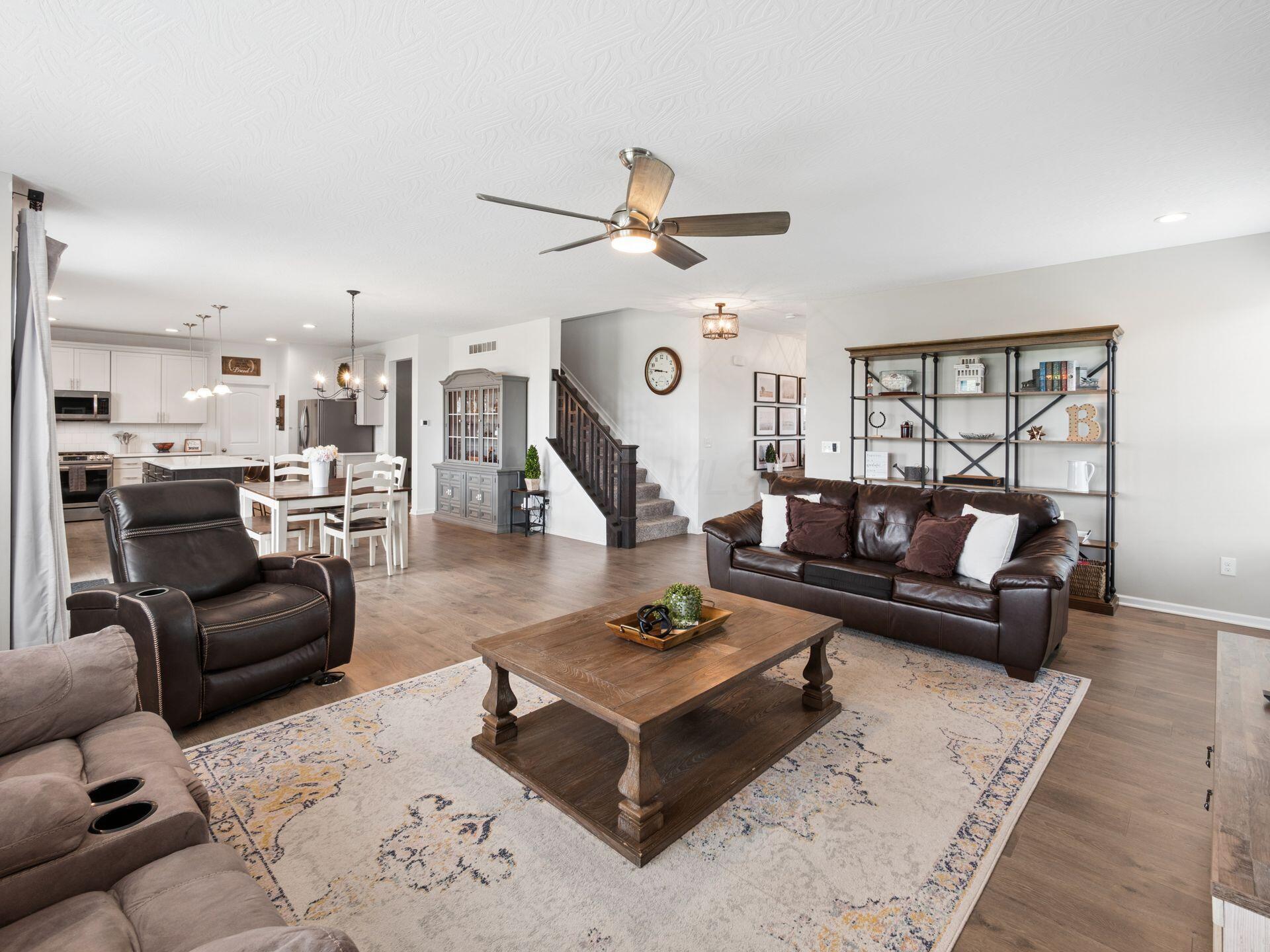824 Forest Edge Court Property Photo 16